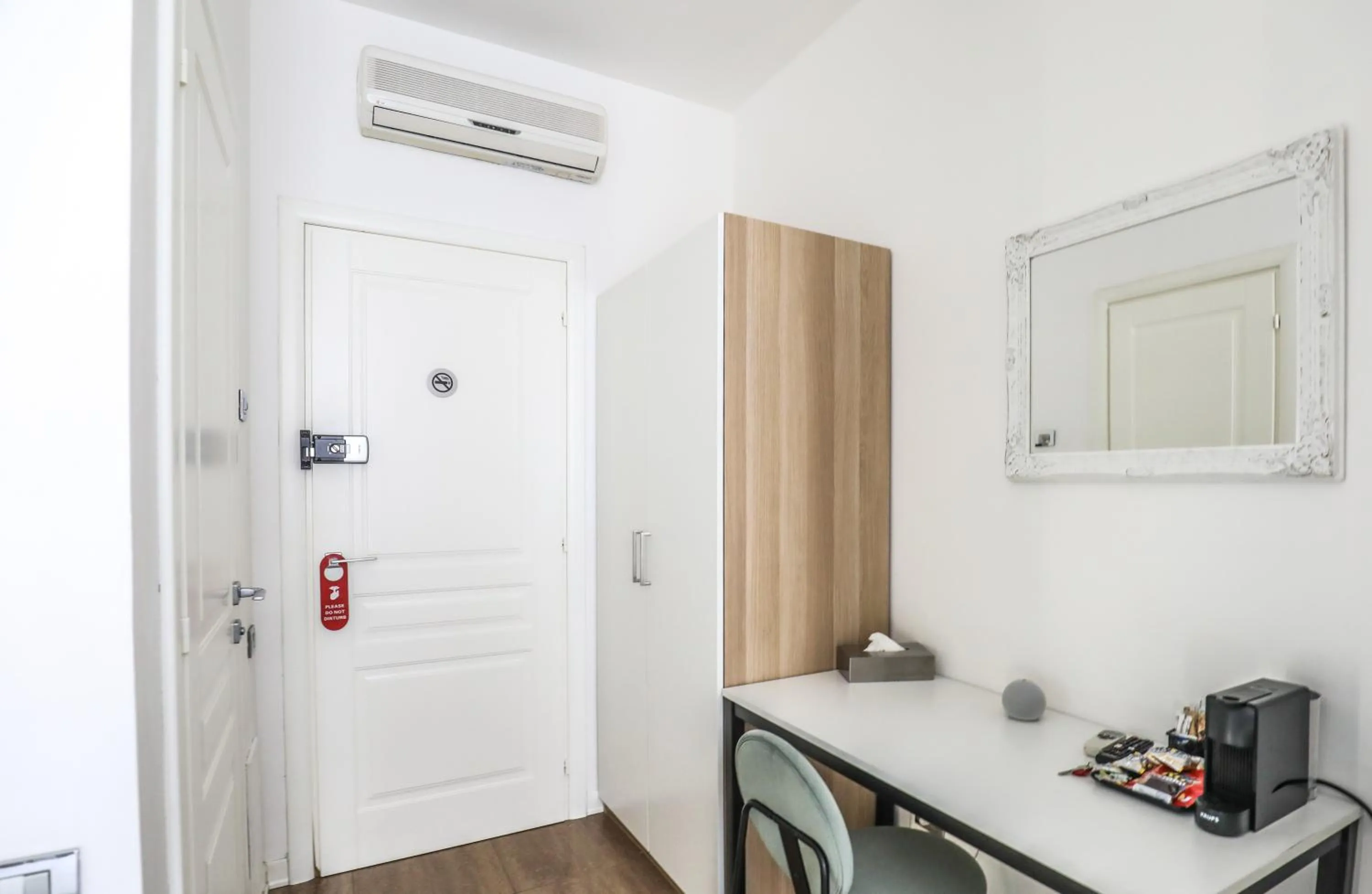 Seating area in Sanfelice 33 Luxury Suites