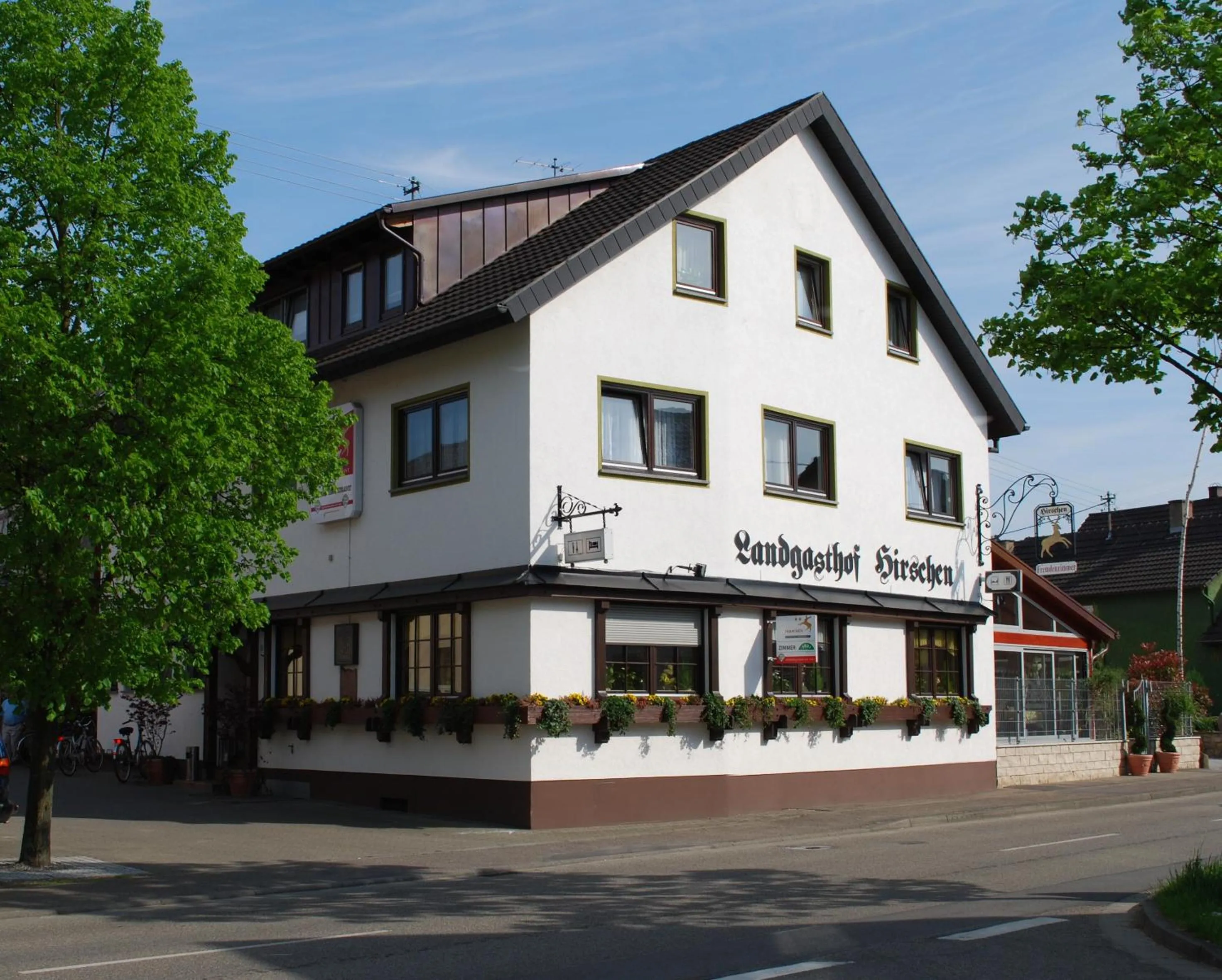 Property building in Hotel - Restaurant Hirschen - Werneths Landgasthof beim Europa- Park Rust