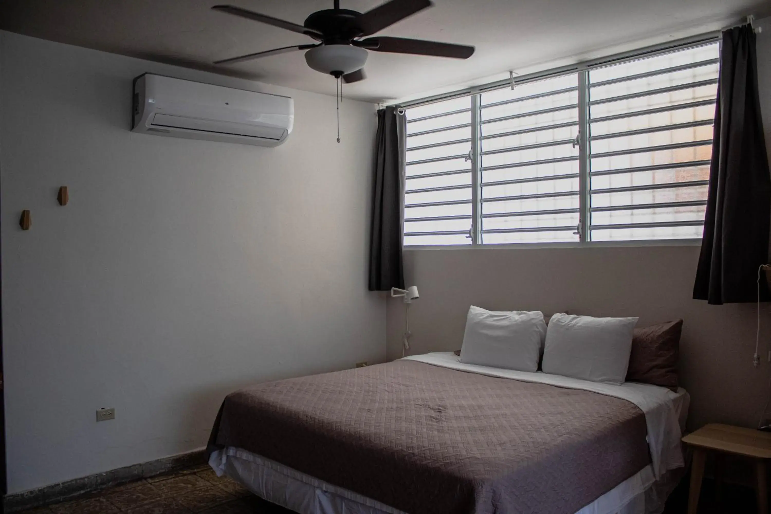 King Room in The Emerald PR King Room in The Emerald PR