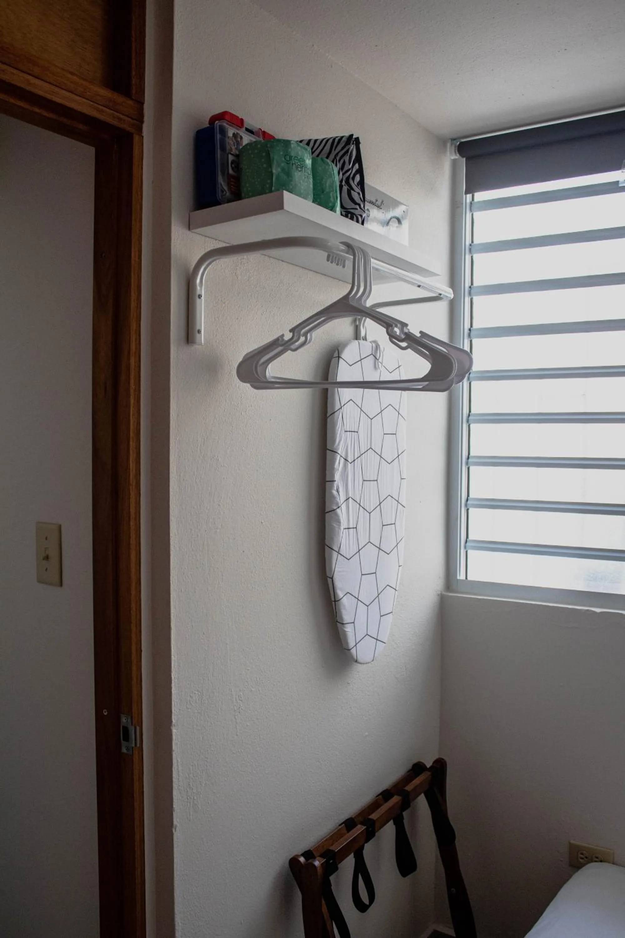 Bed in The Emerald PR