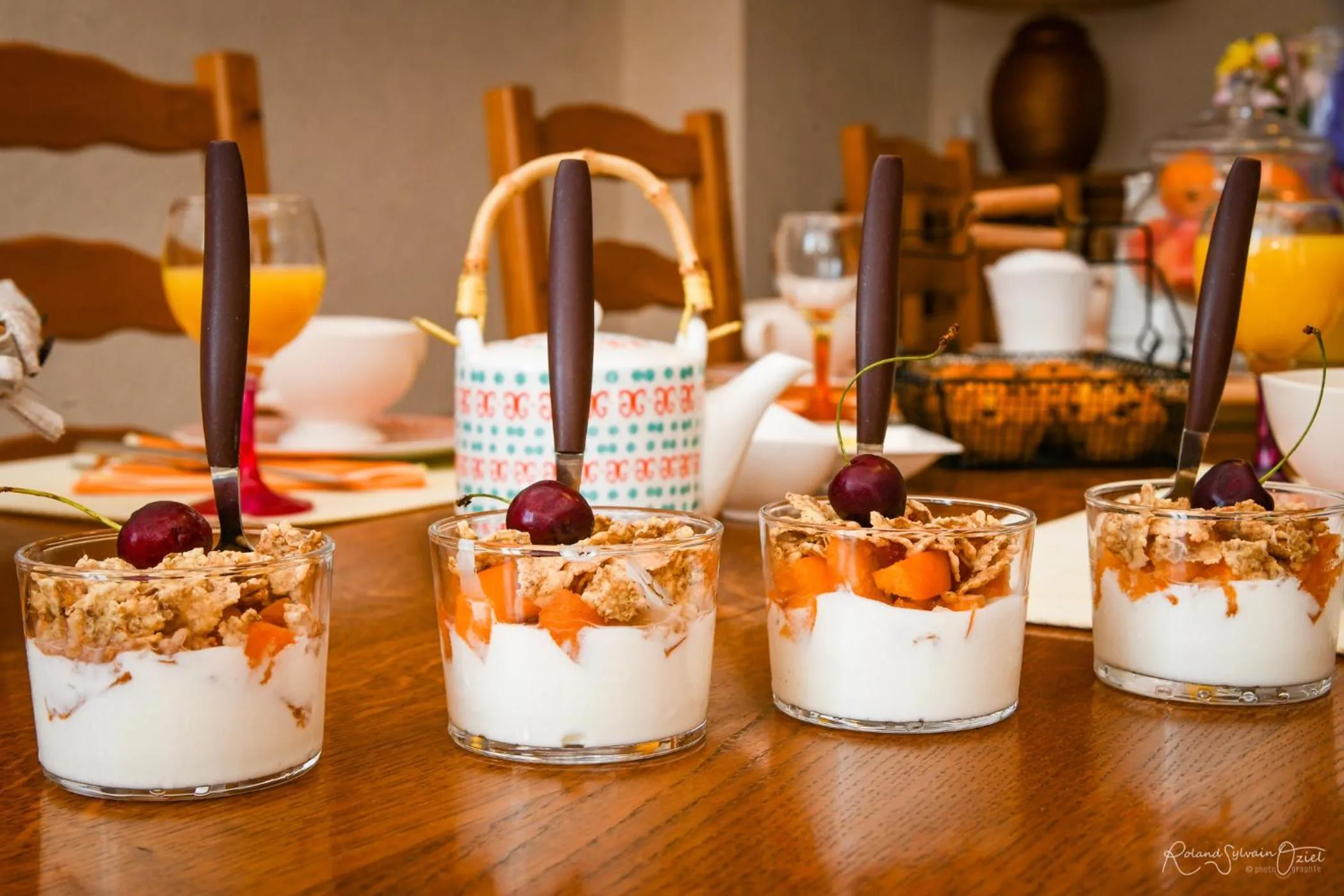 Breakfast in Les Chambres d'Aurore