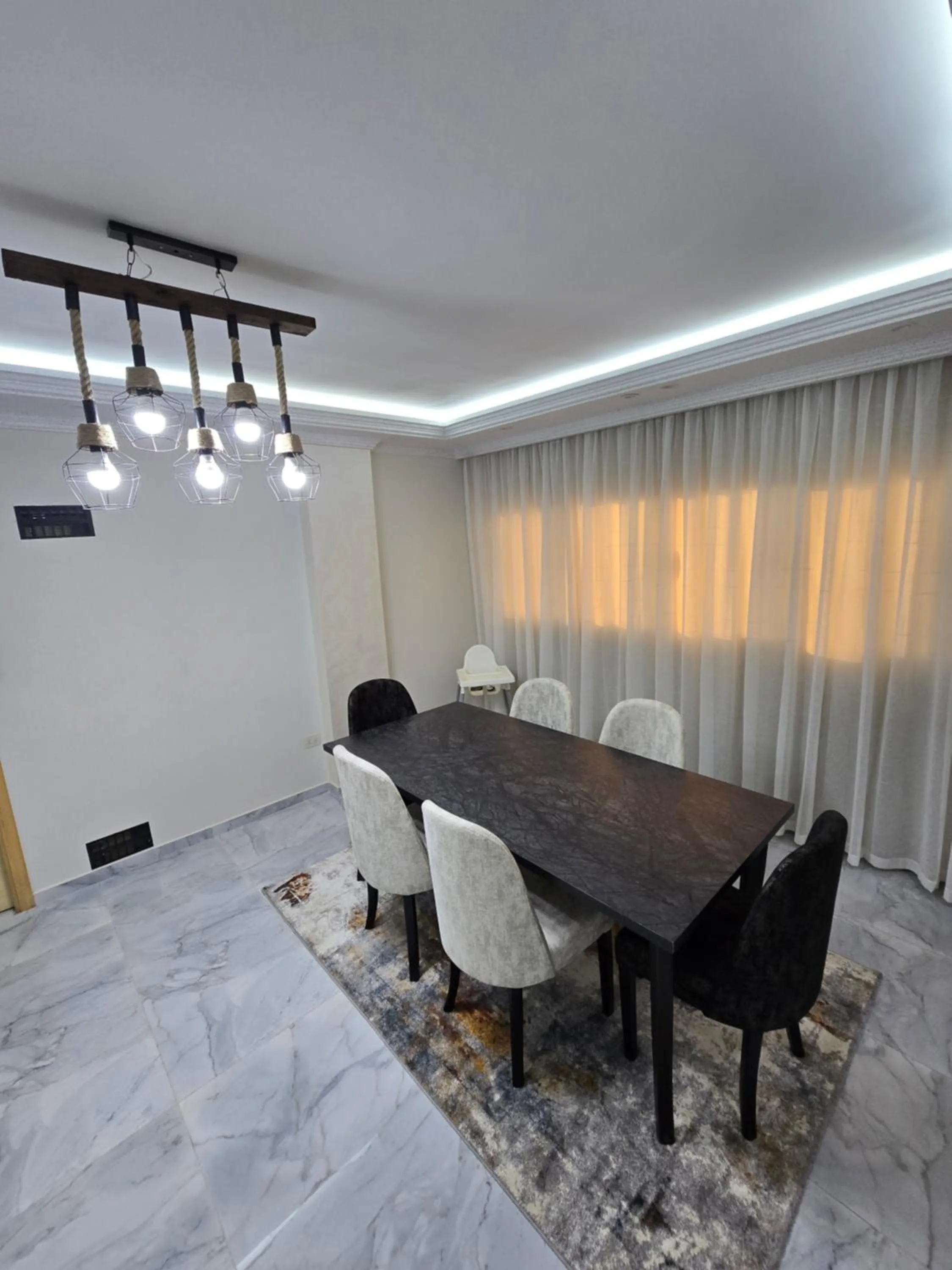 Dining area in Comfy 2 Bedrooms Apartment in Cairo 94S