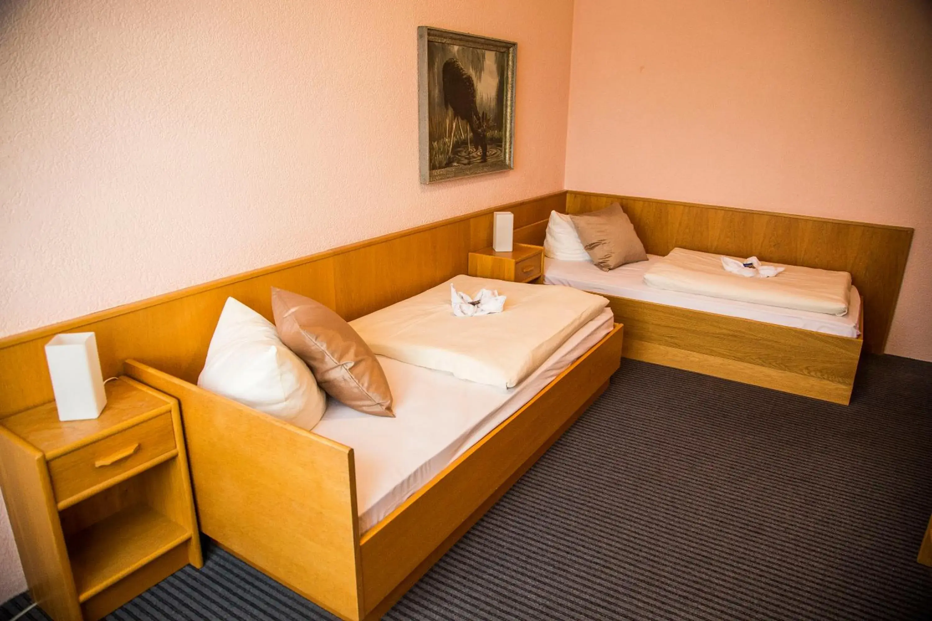 Triple Room in Hotel Stadt Peine Triple Room in Hotel Stadt Peine