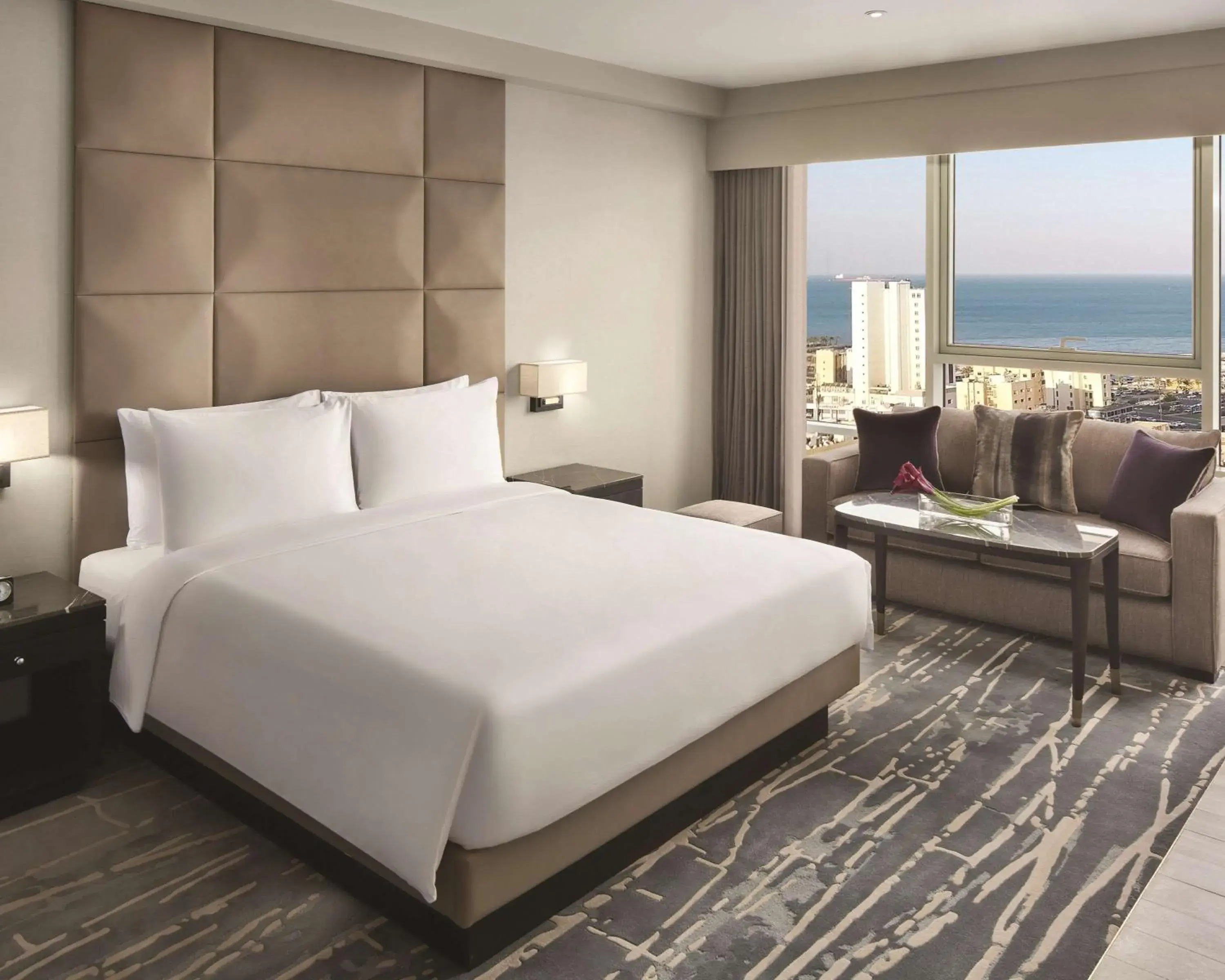 Bedroom, Bed in Hyatt Regency Al Kout Mall Bedroom, Bed in Hyatt Regency Al Kout Mall