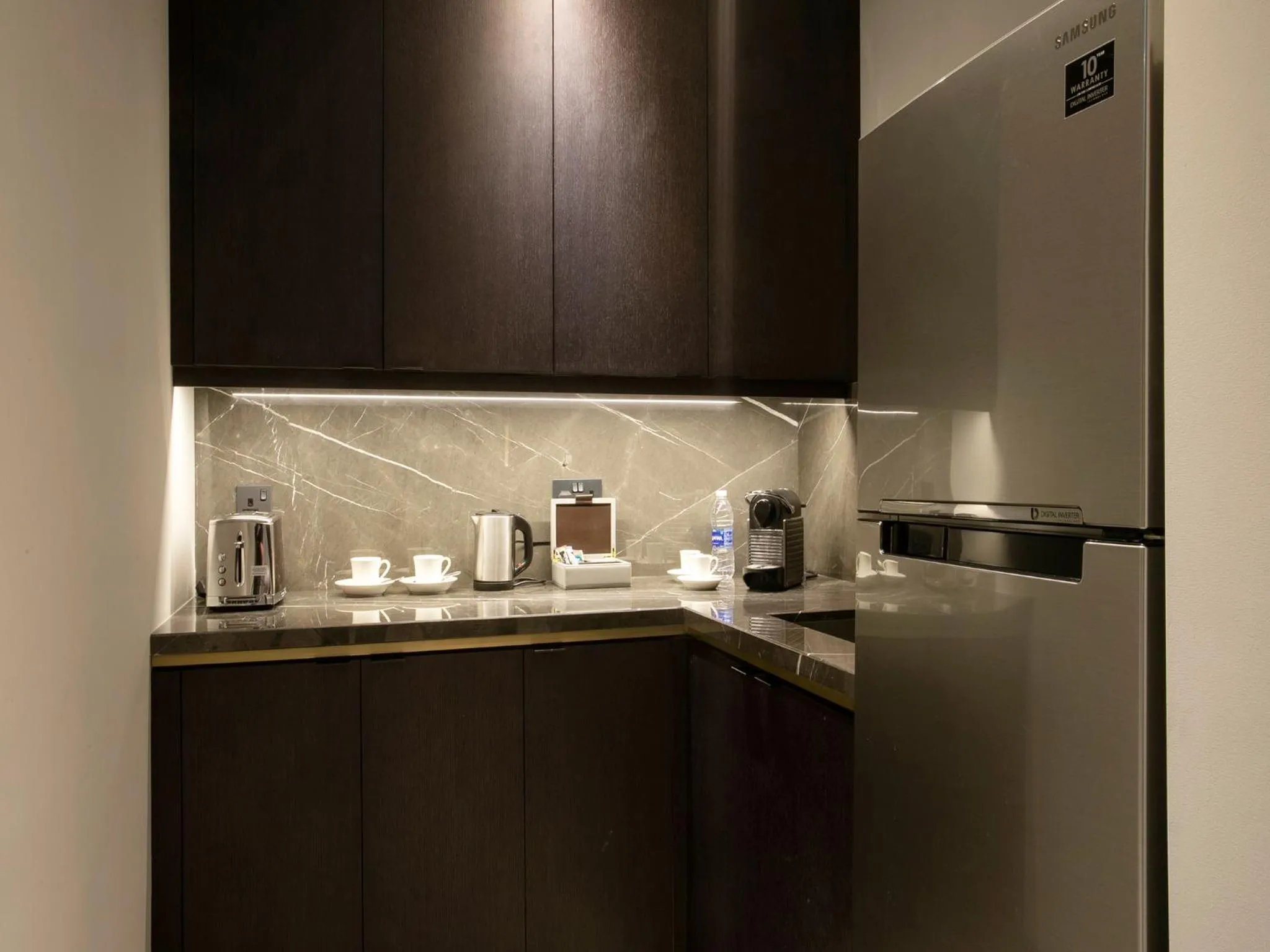 Coffee/tea facilities in Hyatt Regency Al Kout Mall