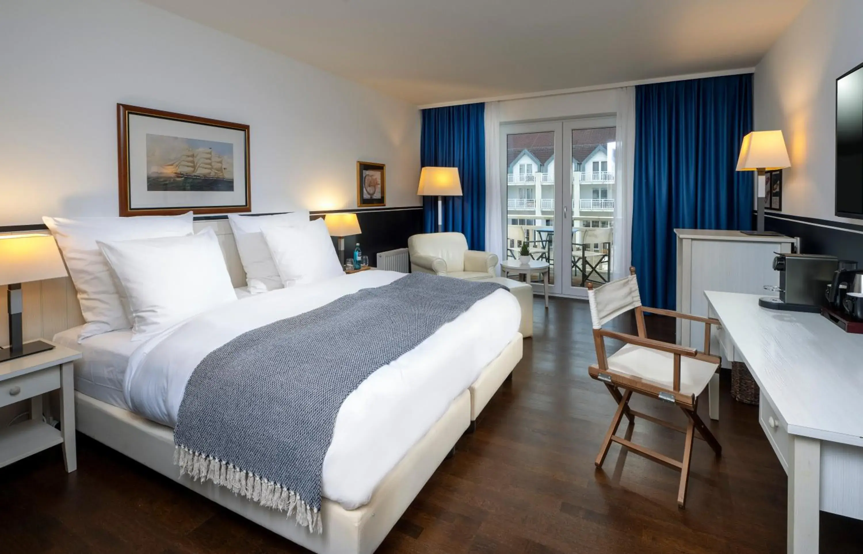 Photo of the whole room, Bed in Precise Resort Hafendorf Rheinsberg Photo of the whole room, Bed in Precise Resort Hafendorf Rheinsberg