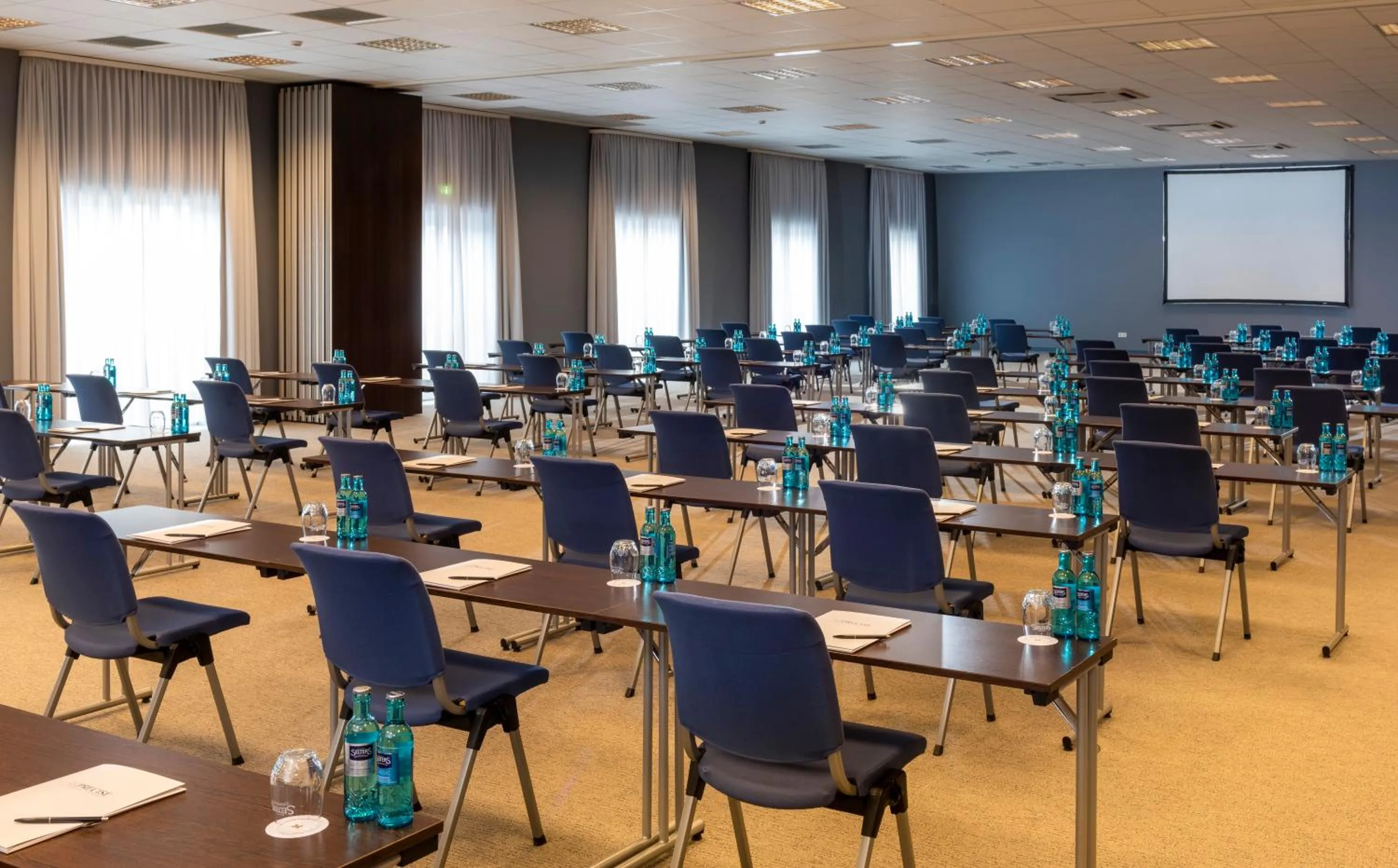 Meeting/conference room in Precise Resort Hafendorf Rheinsberg