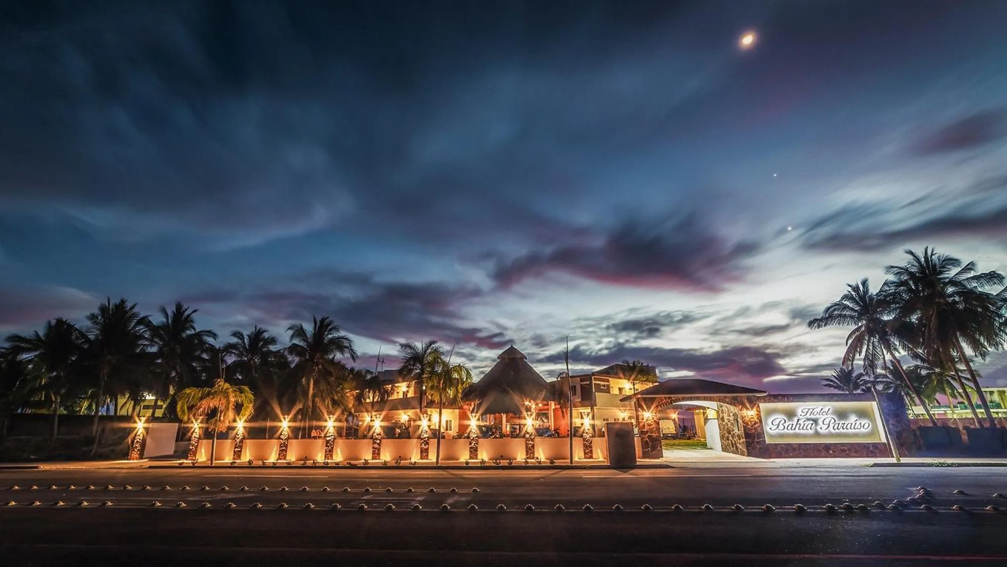 Facade/entrance in Hotel Bahía Paraíso