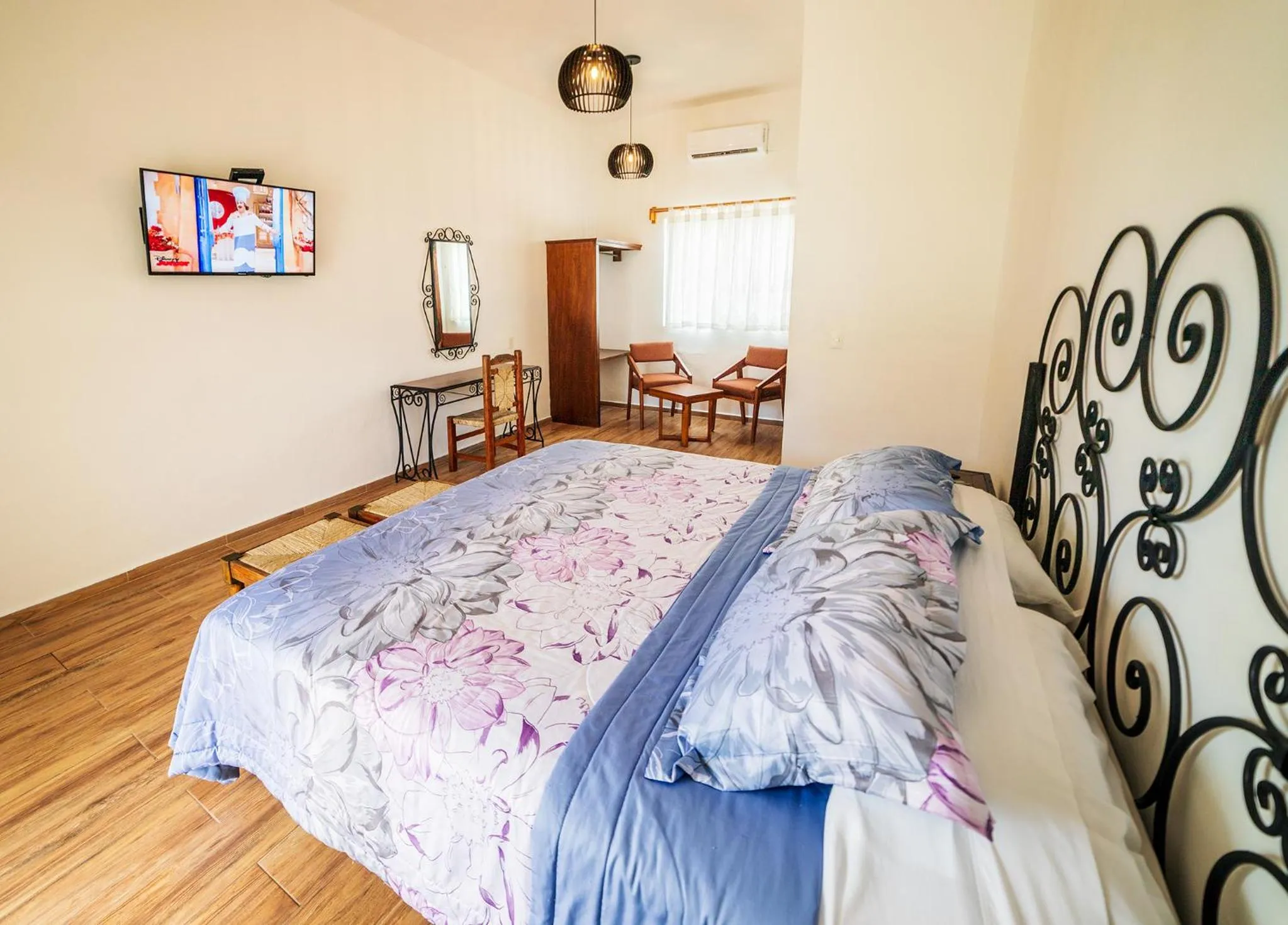 Decorative detail, Bed in Hotel Bahía Paraíso