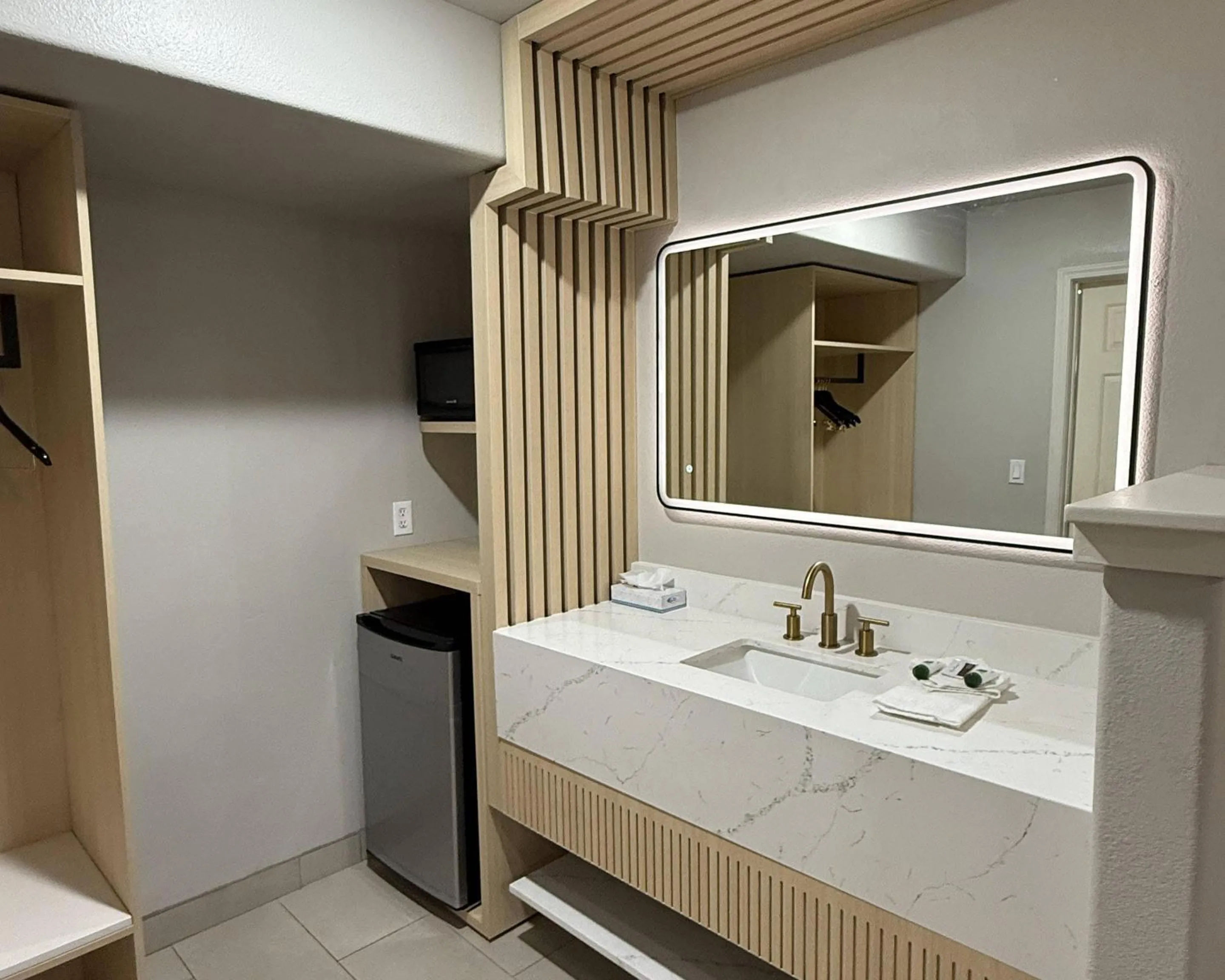 Bedroom in Rodeway Inn - SFI Winnemucca