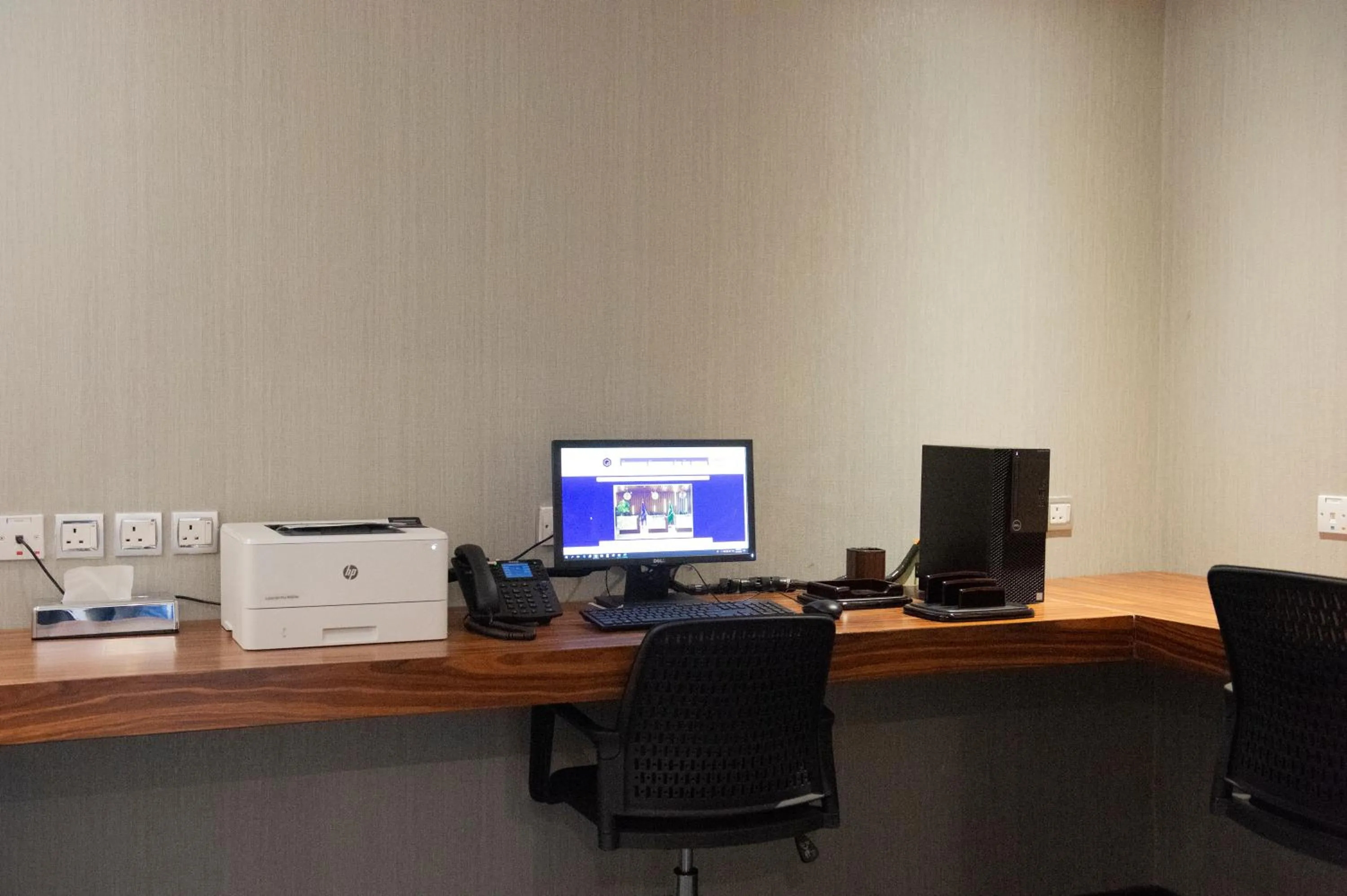 Business facilities in Gorash Hotel