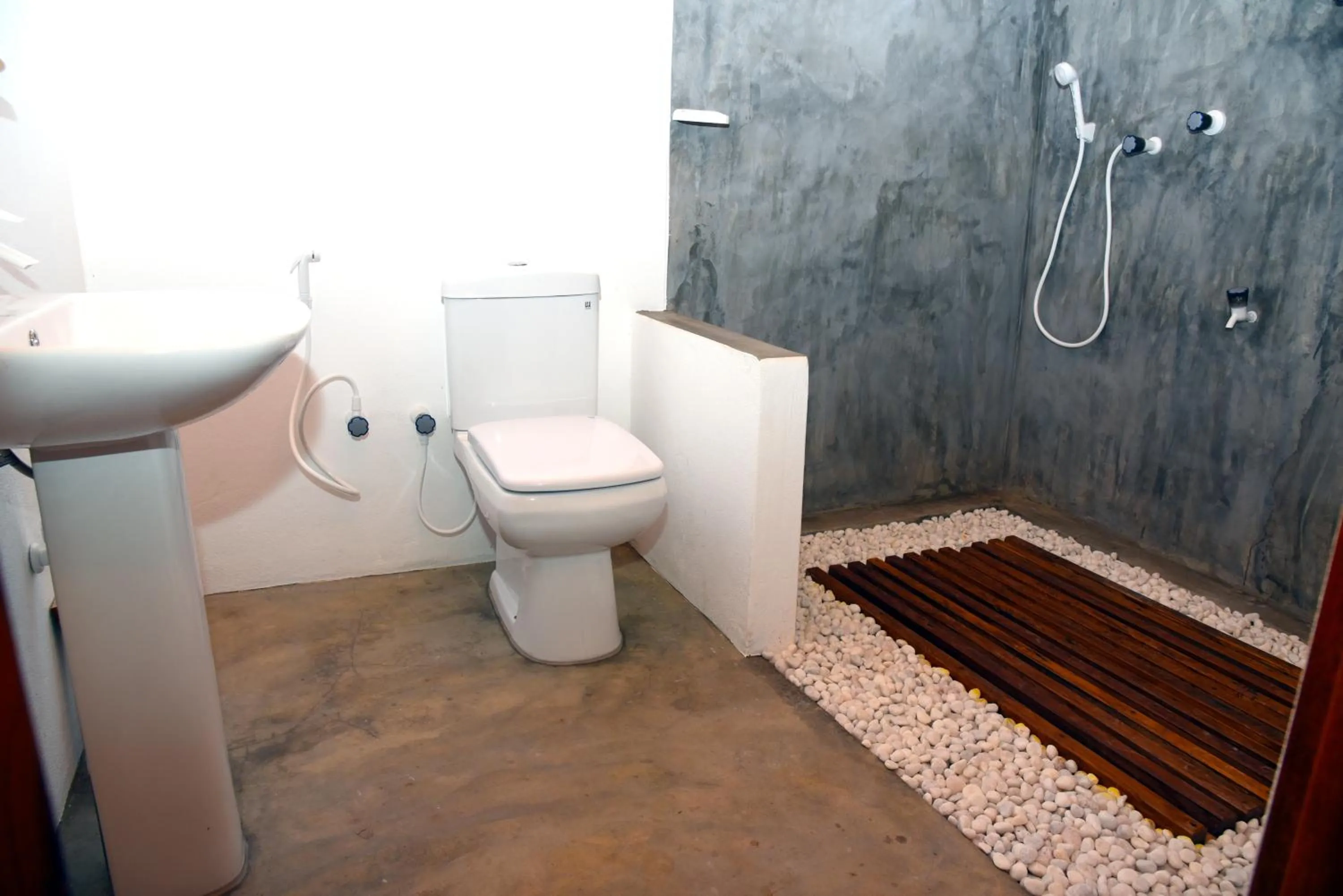 Toilet in Prime Surfers Bungalow