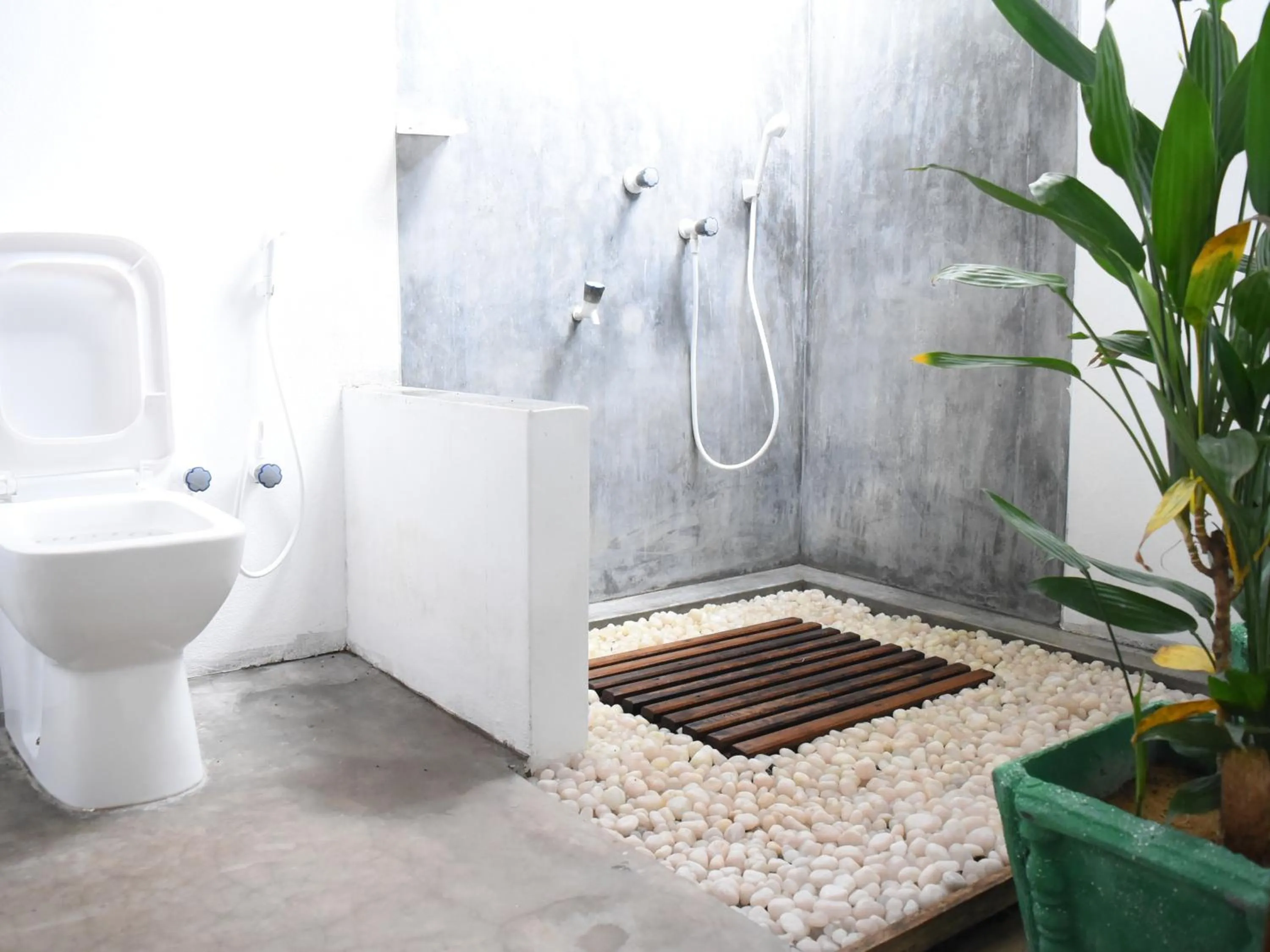 Toilet in Prime Surfers Bungalow