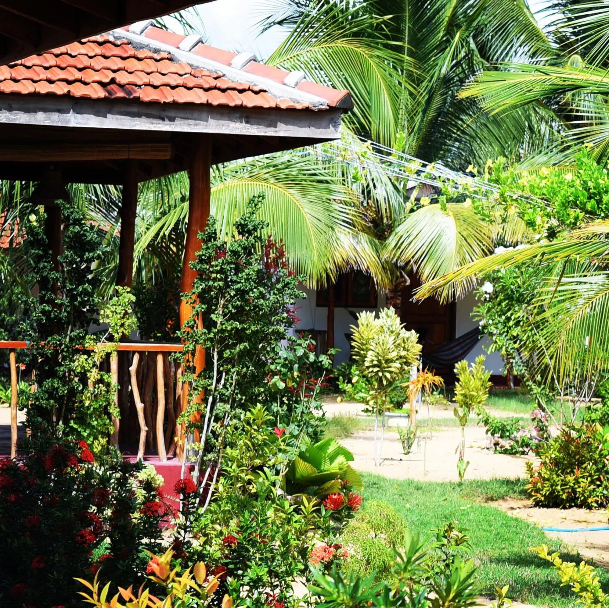 Property building in Prime Surfers Bungalow