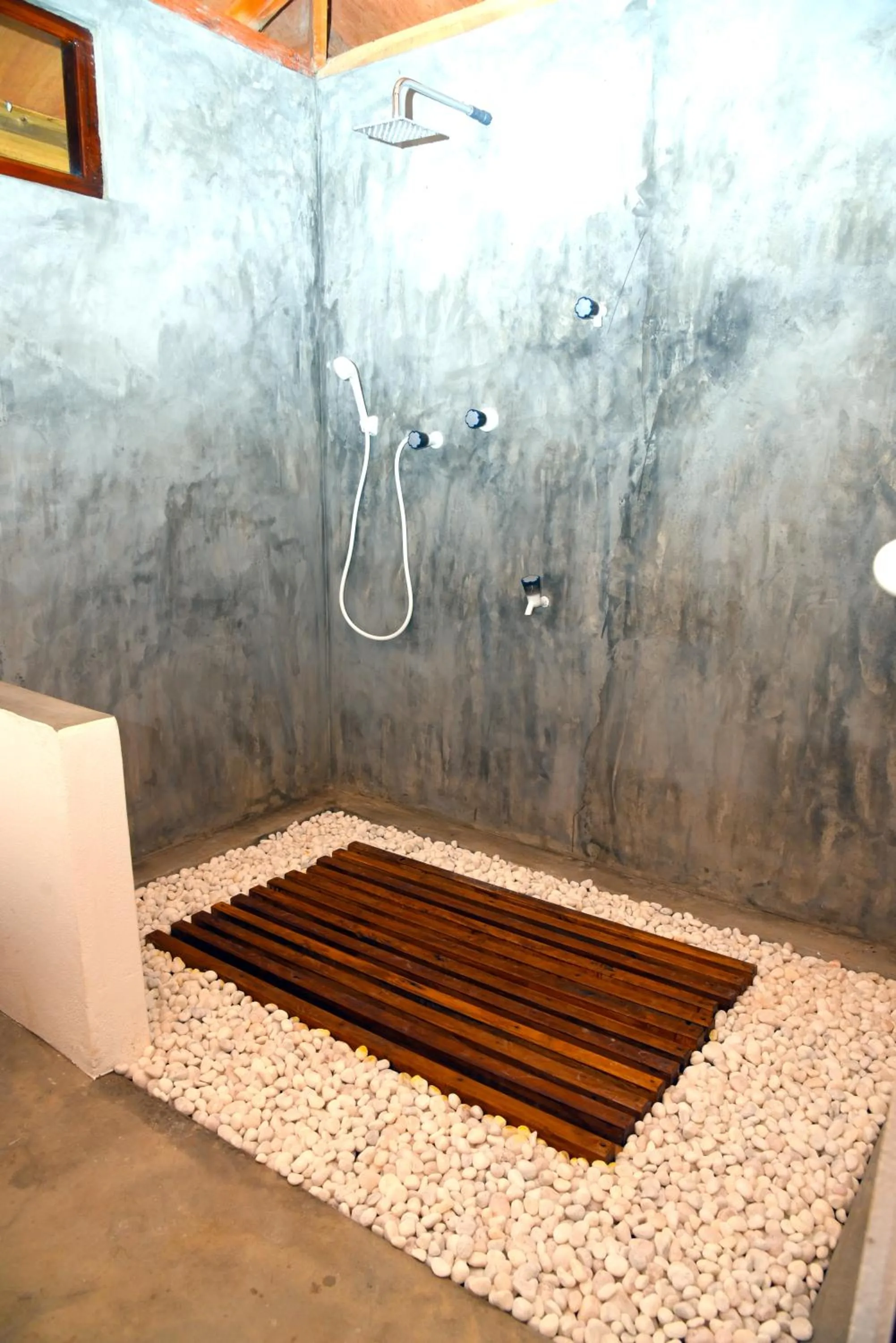Shower in Prime Surfers Bungalow