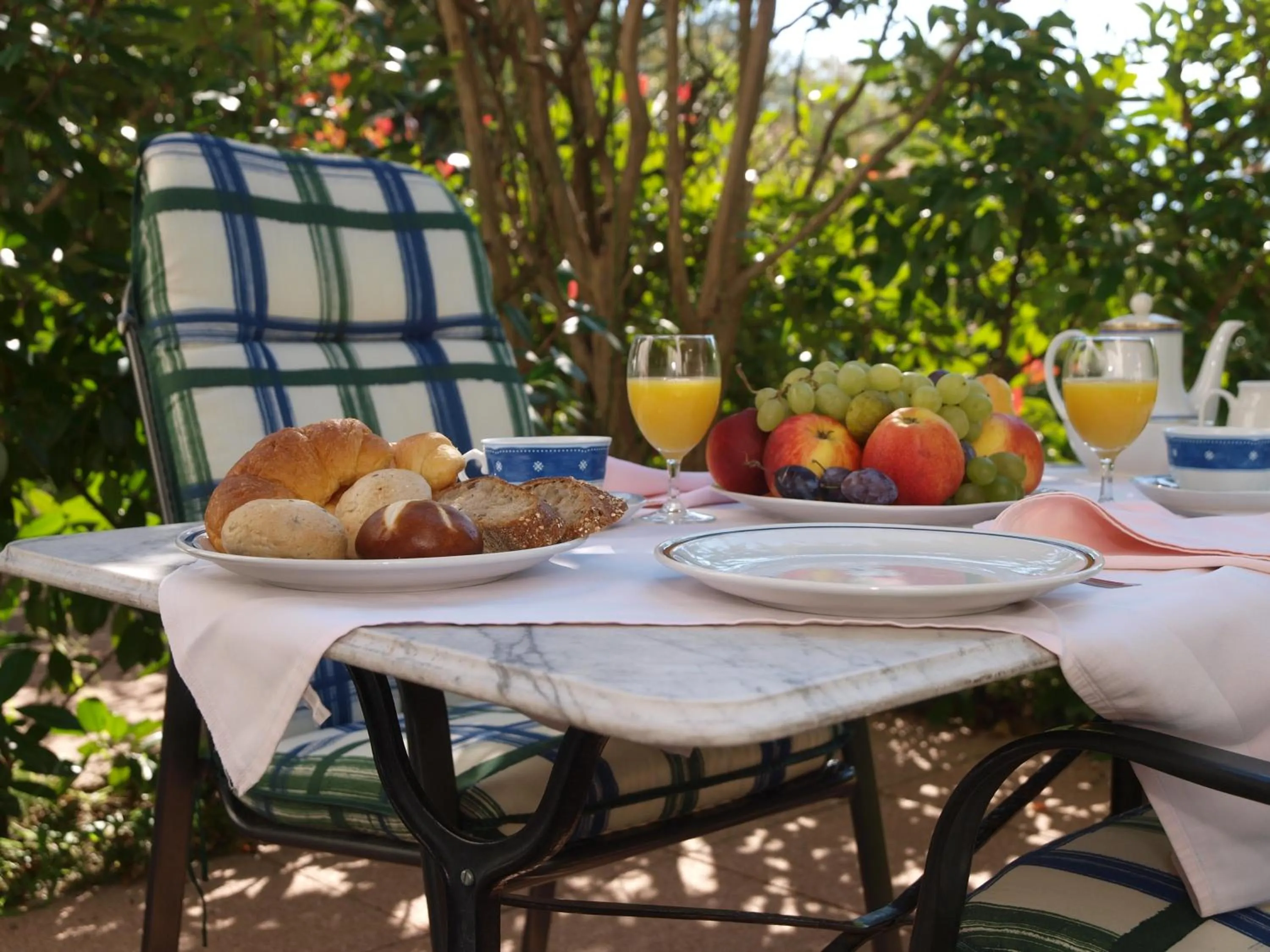 Food and drinks in Hotel Al Fiume