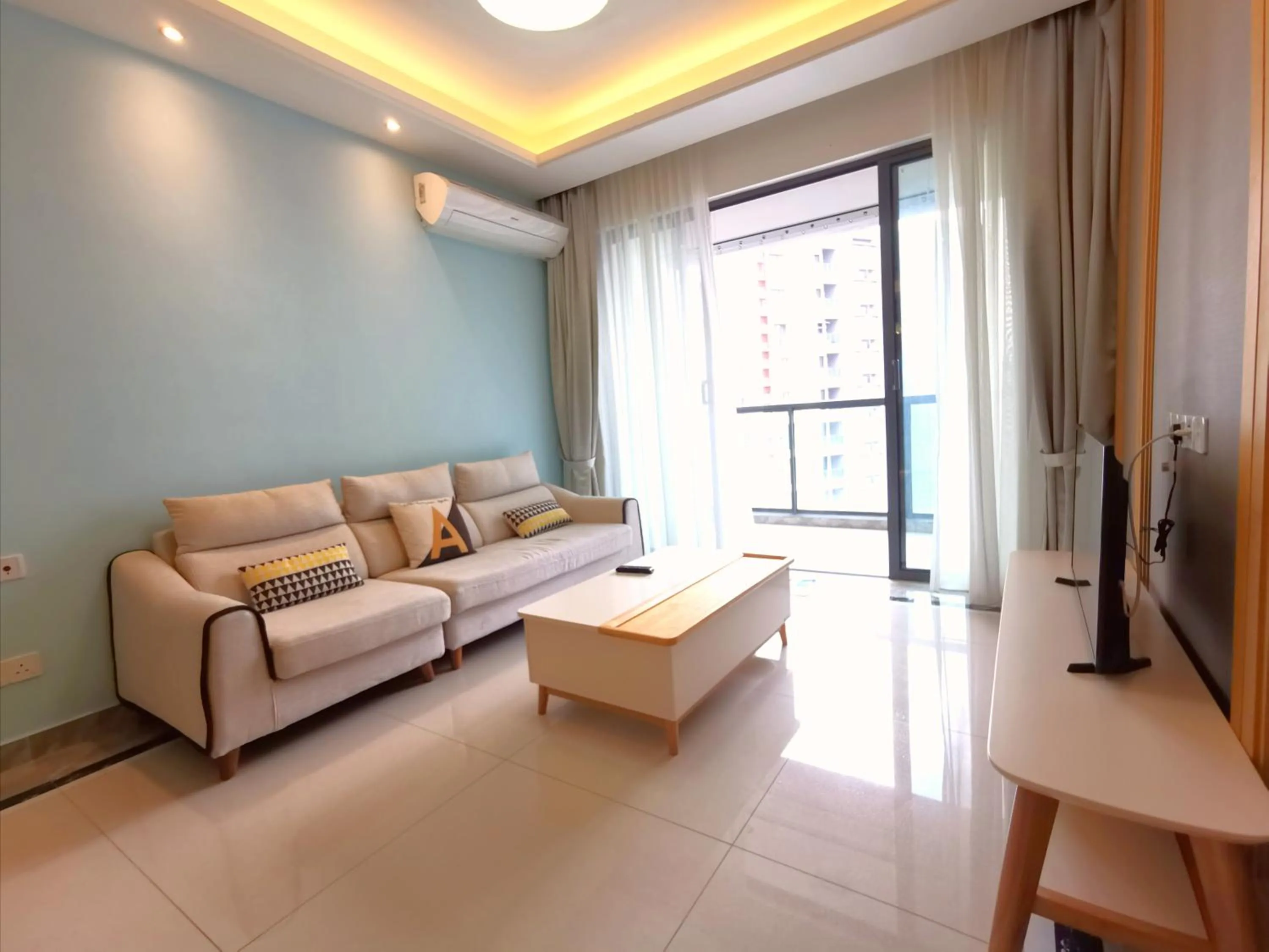 R&F Princess Cove by Maco Home