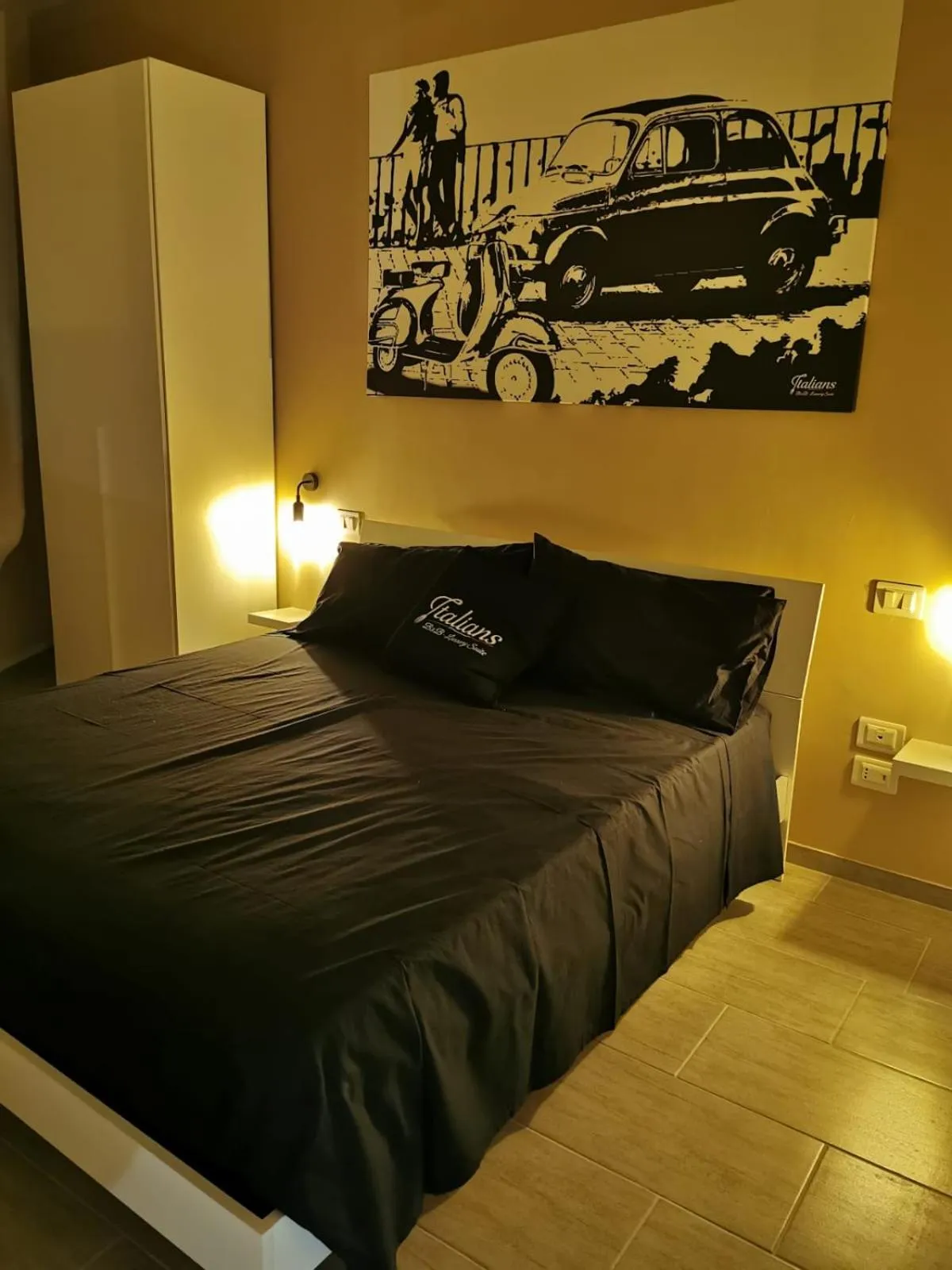 Bed in Italians b&b luxury suite