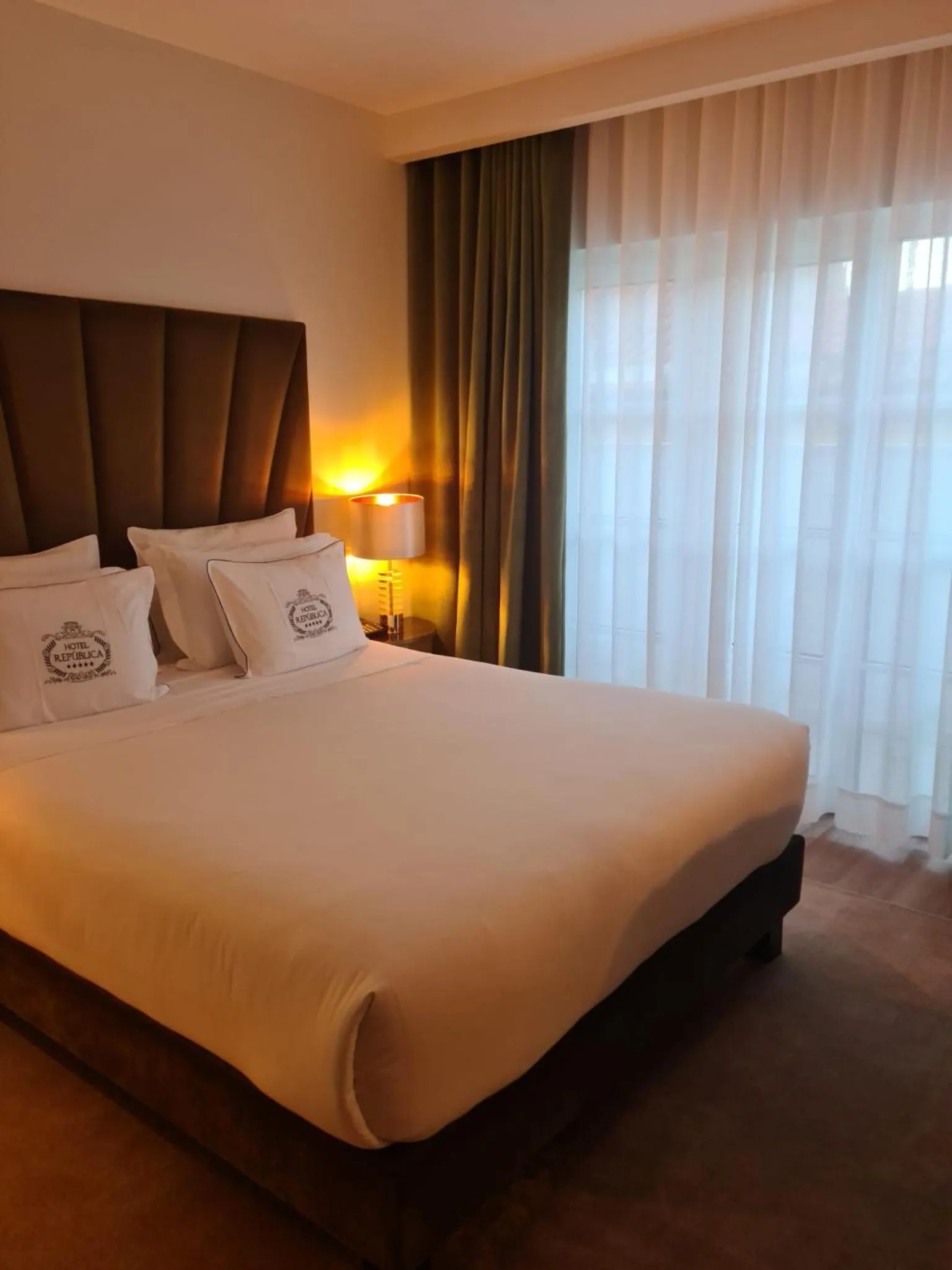 Bed in Hotel República Boutique Hotel