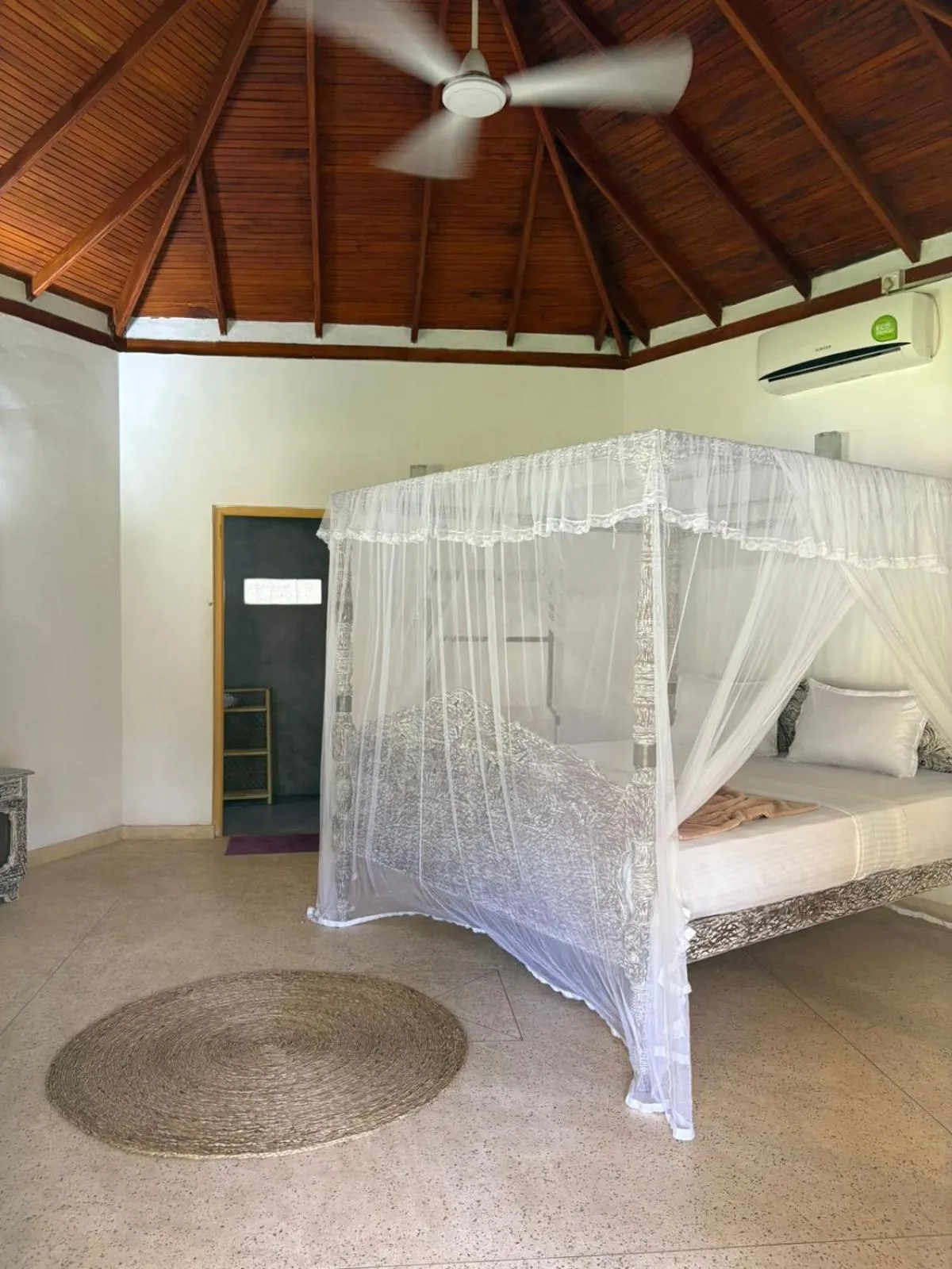 Bed in Paradise Bungalow