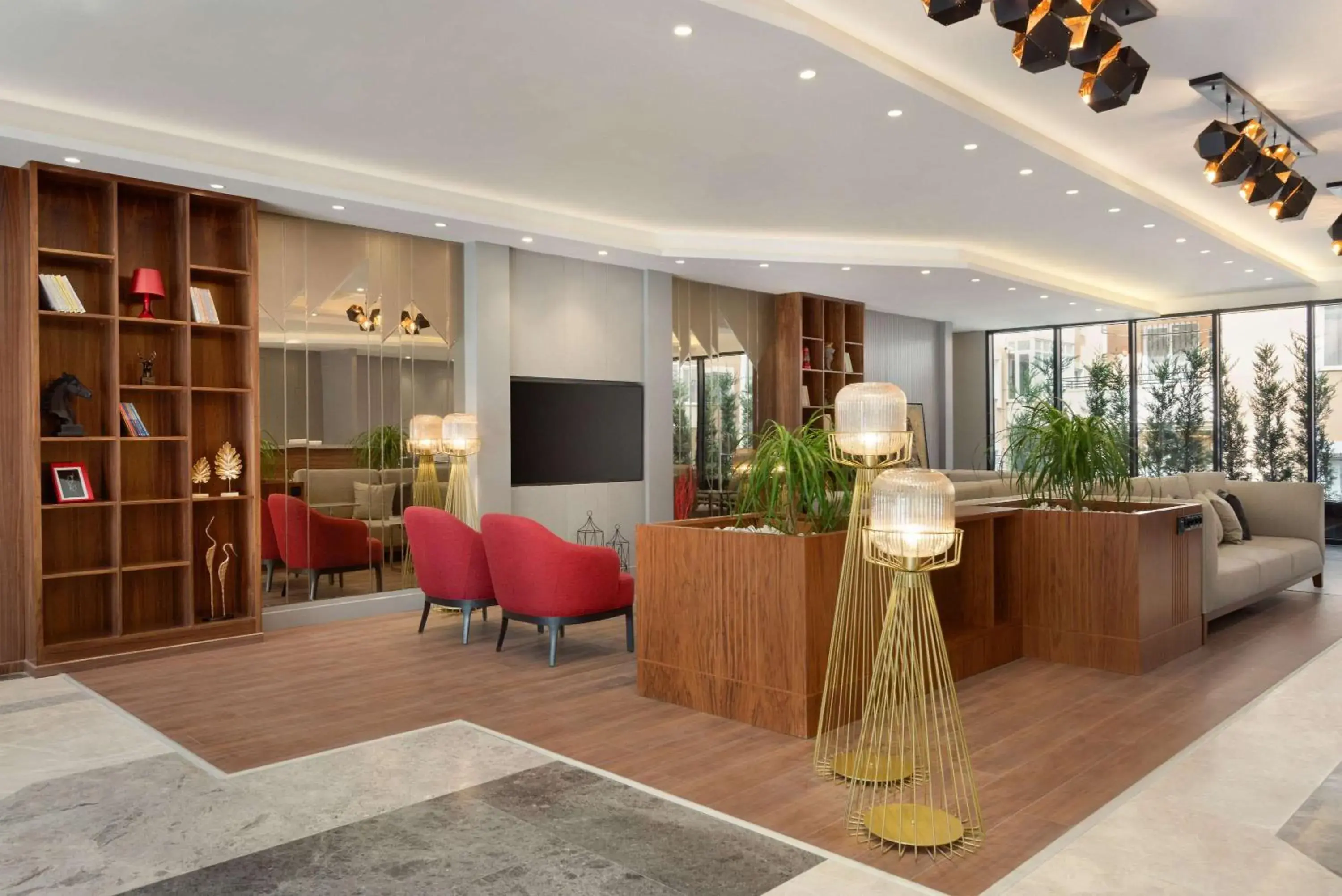 Lobby or reception in Ramada Residences by Wyndham Balikesir Lobby or reception in Ramada Residences by Wyndham Balikesir