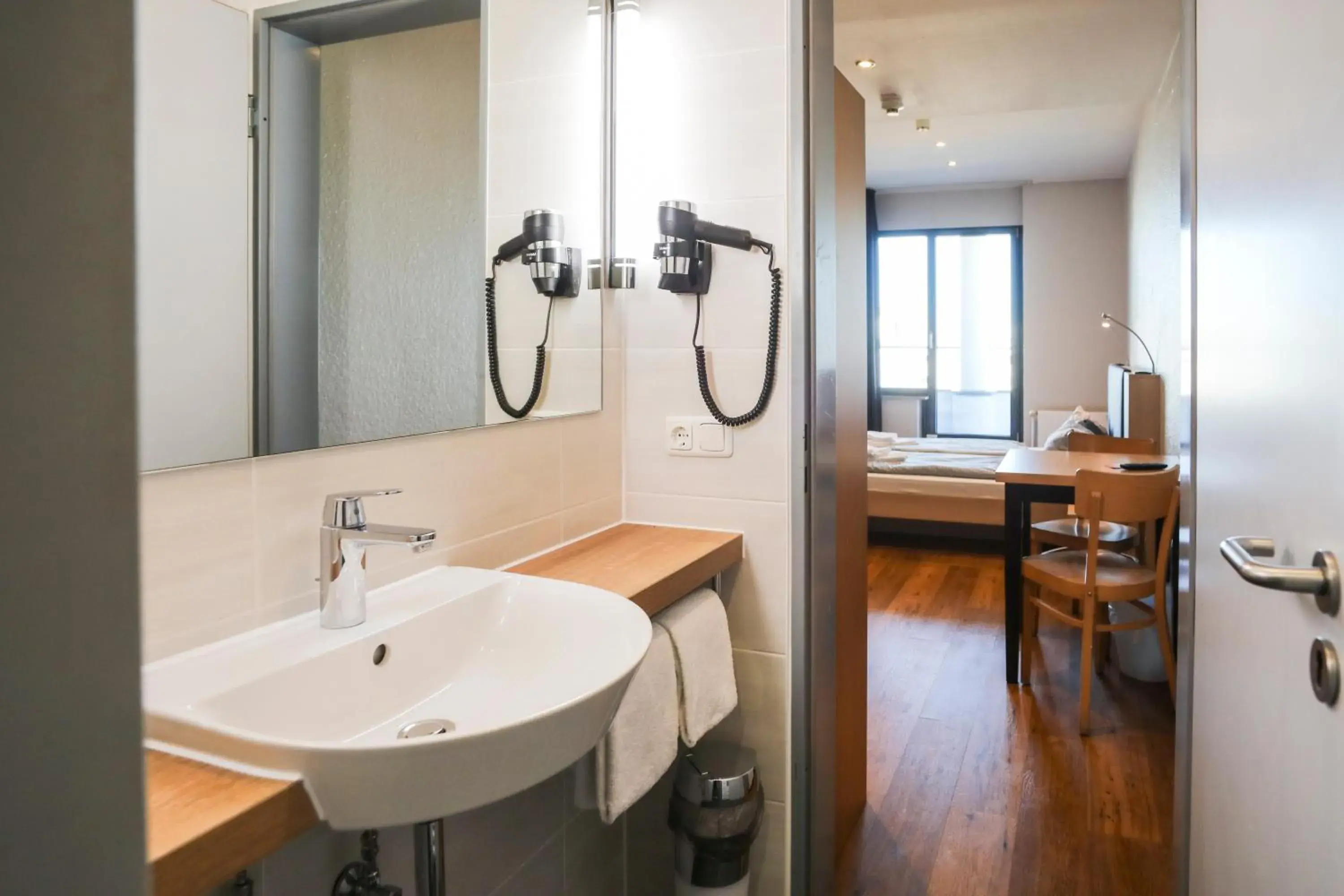 Bathroom in acama Hotel & Hostel Kreuzberg Bathroom in acama Hotel & Hostel Kreuzberg