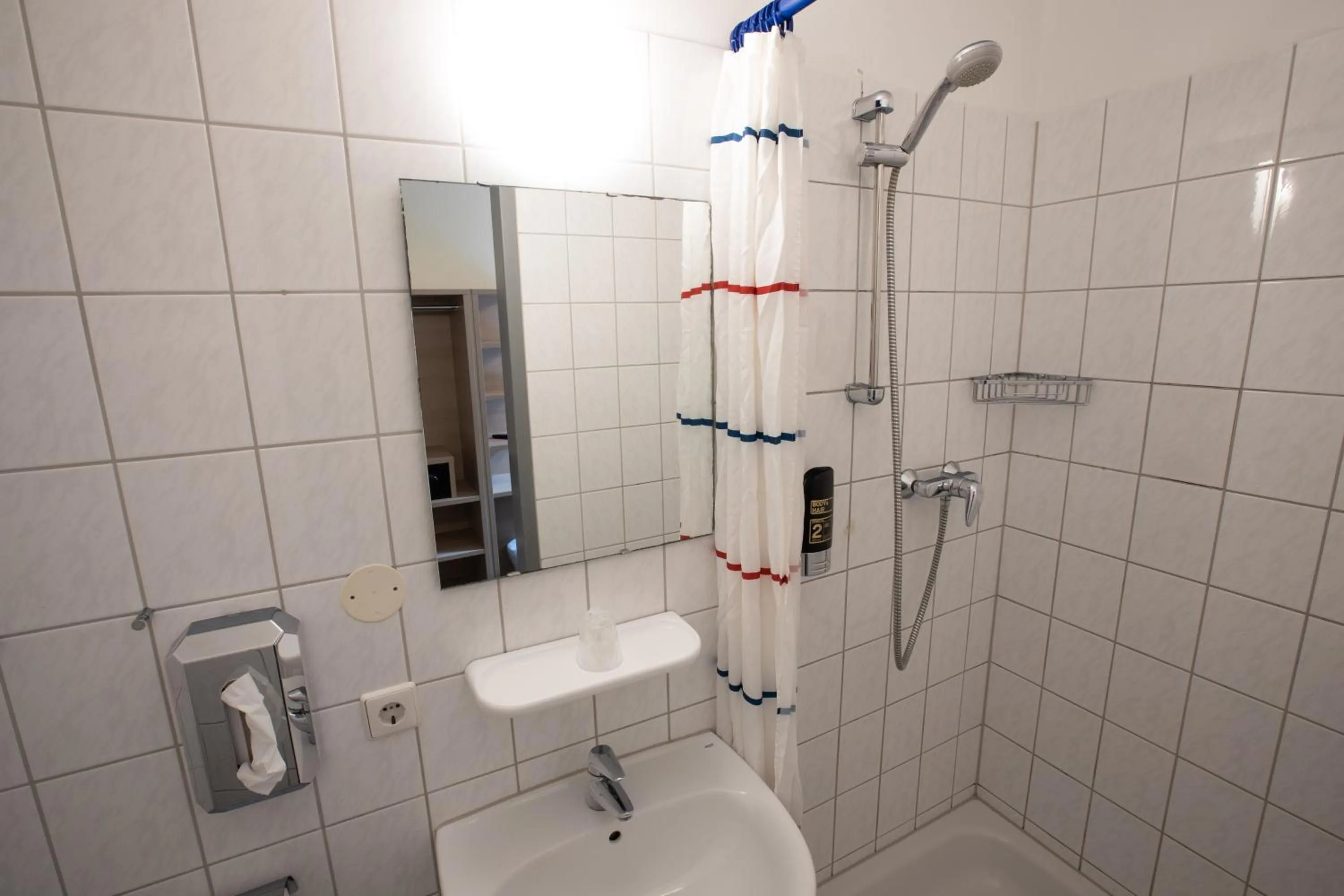 Bathroom in acama Hotel & Hostel Kreuzberg