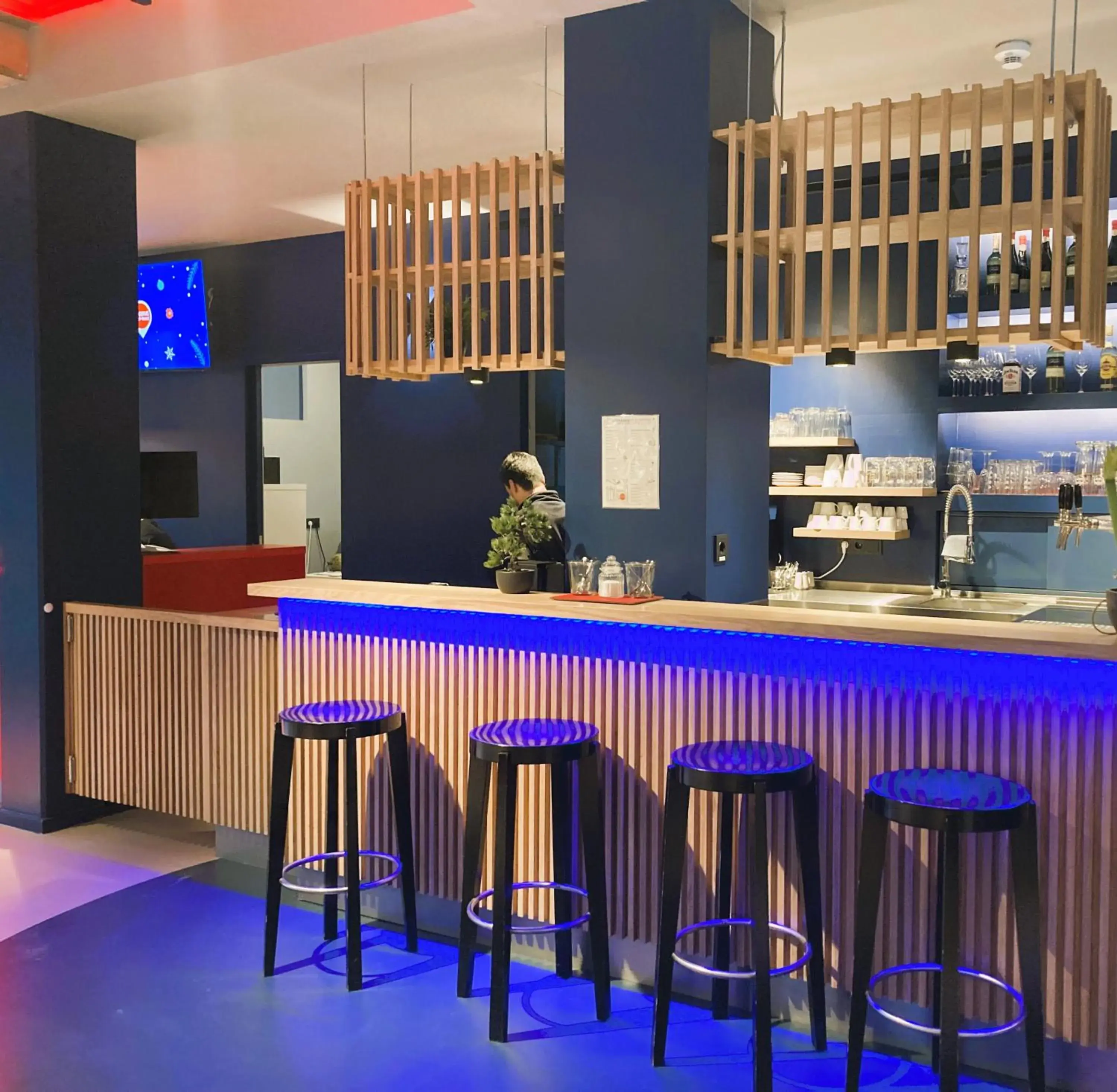 Restaurant/places to eat in acama Hotel & Hostel Kreuzberg Restaurant/places to eat in acama Hotel & Hostel Kreuzberg