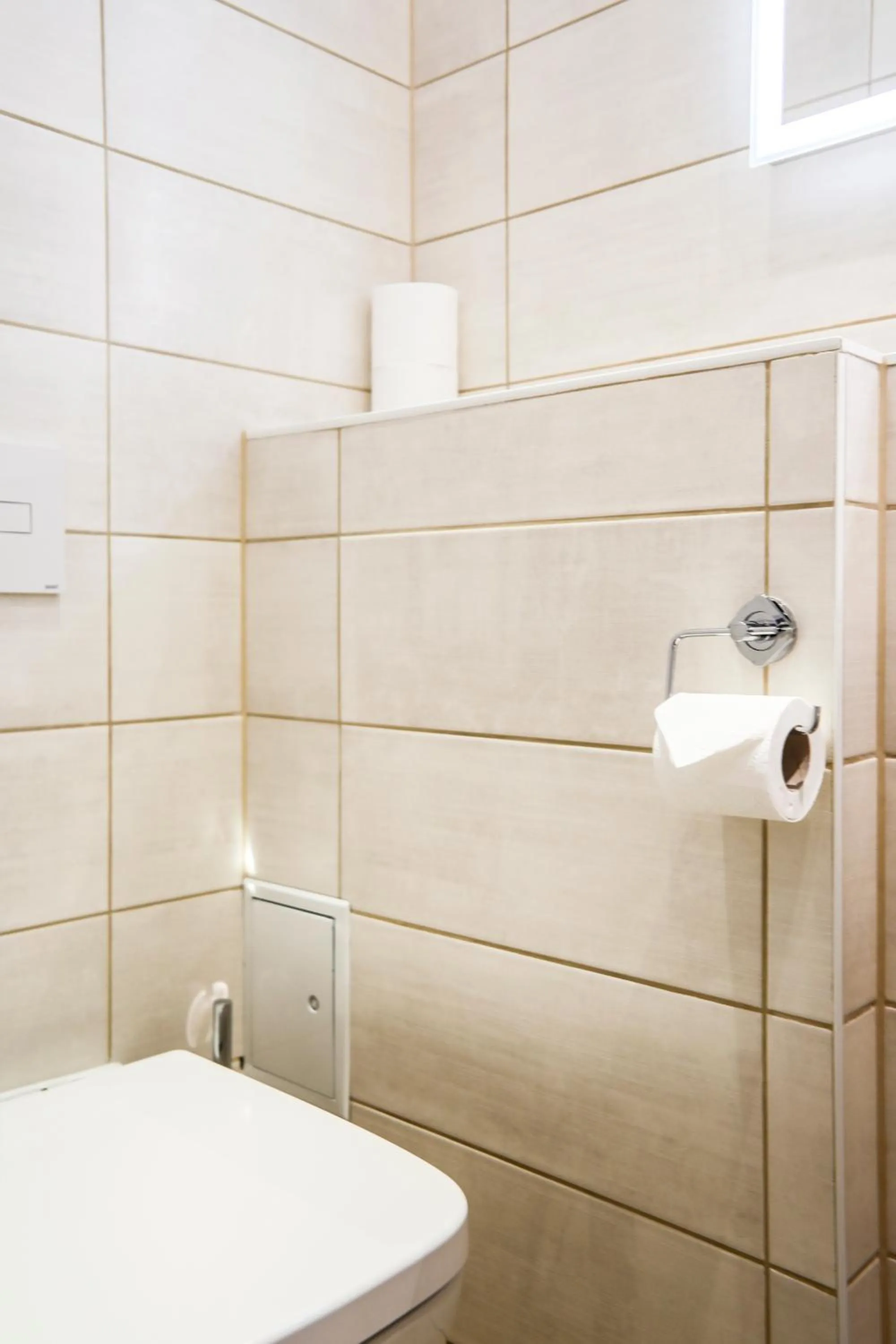 Toilet in acama Hotel & Hostel Kreuzberg