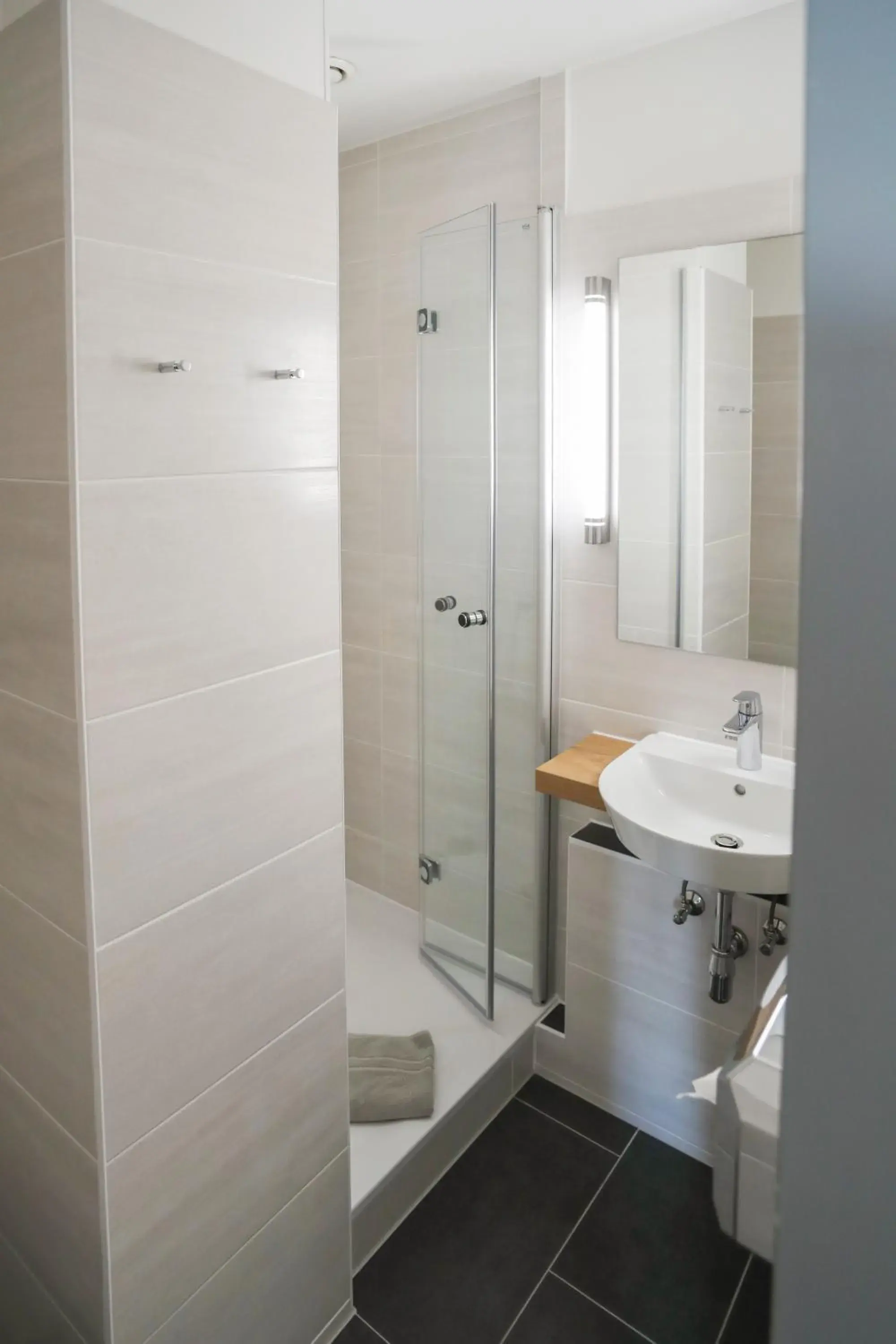 Bathroom in acama Hotel & Hostel Kreuzberg Bathroom in acama Hotel & Hostel Kreuzberg