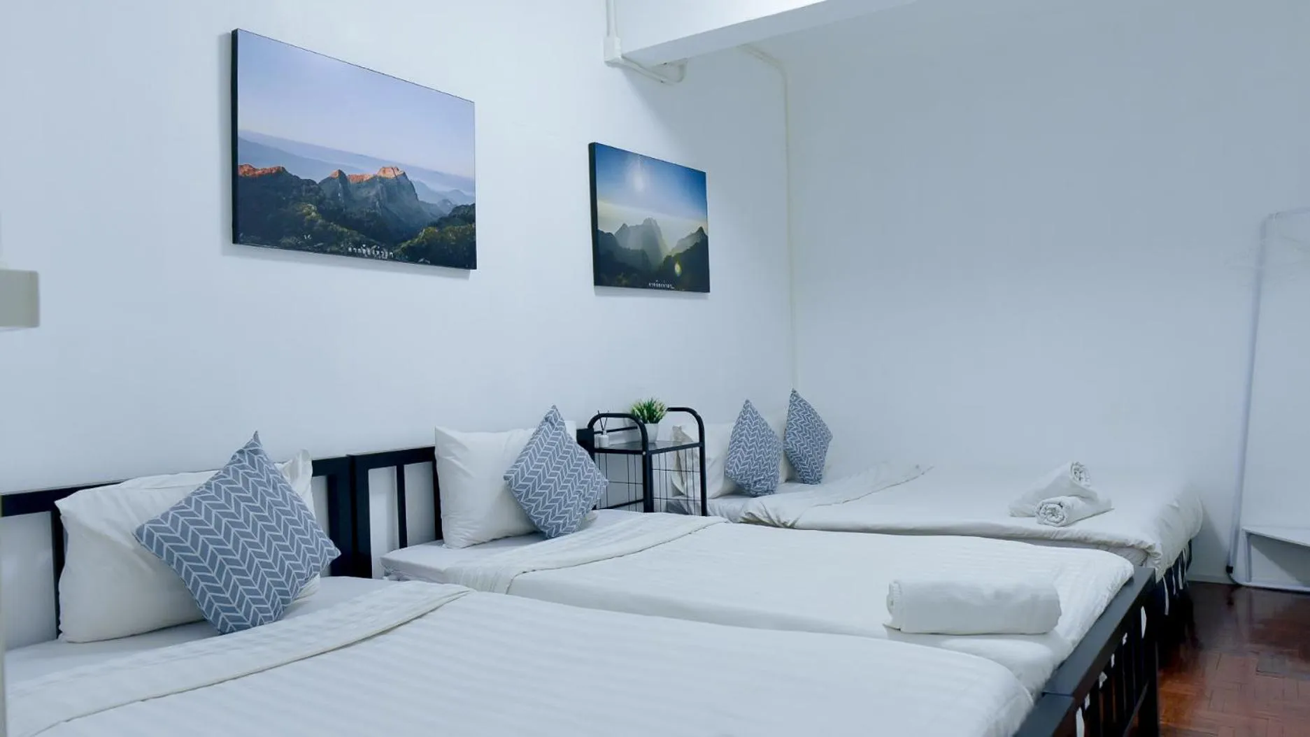 Photo of the whole room in 24 Poshtel Chiangmai