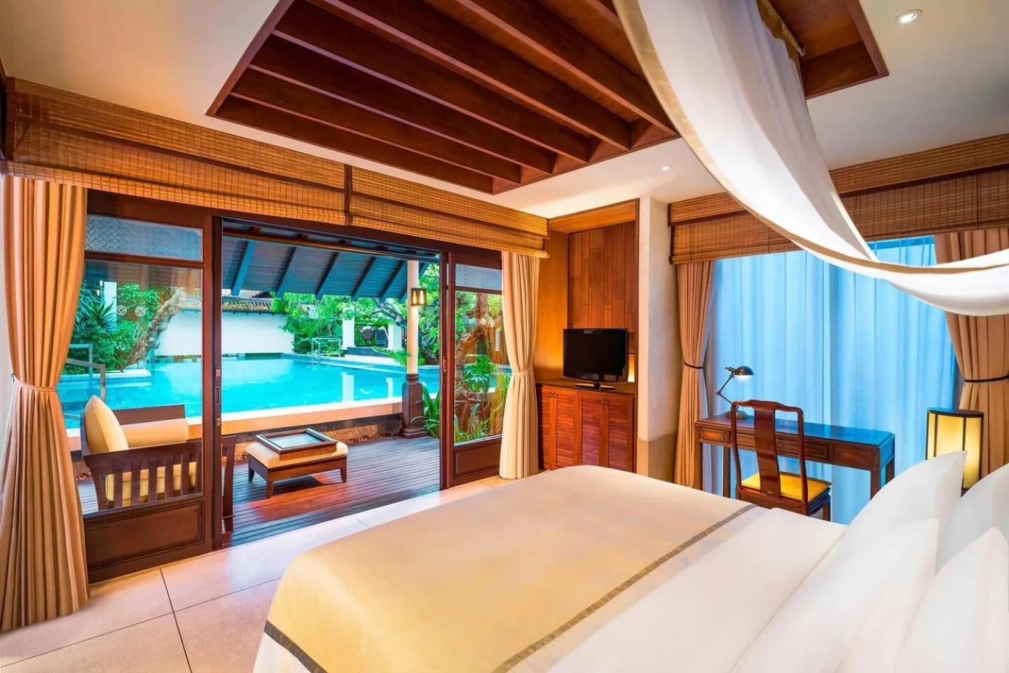 Bedroom, Bed in The Lamai Samui