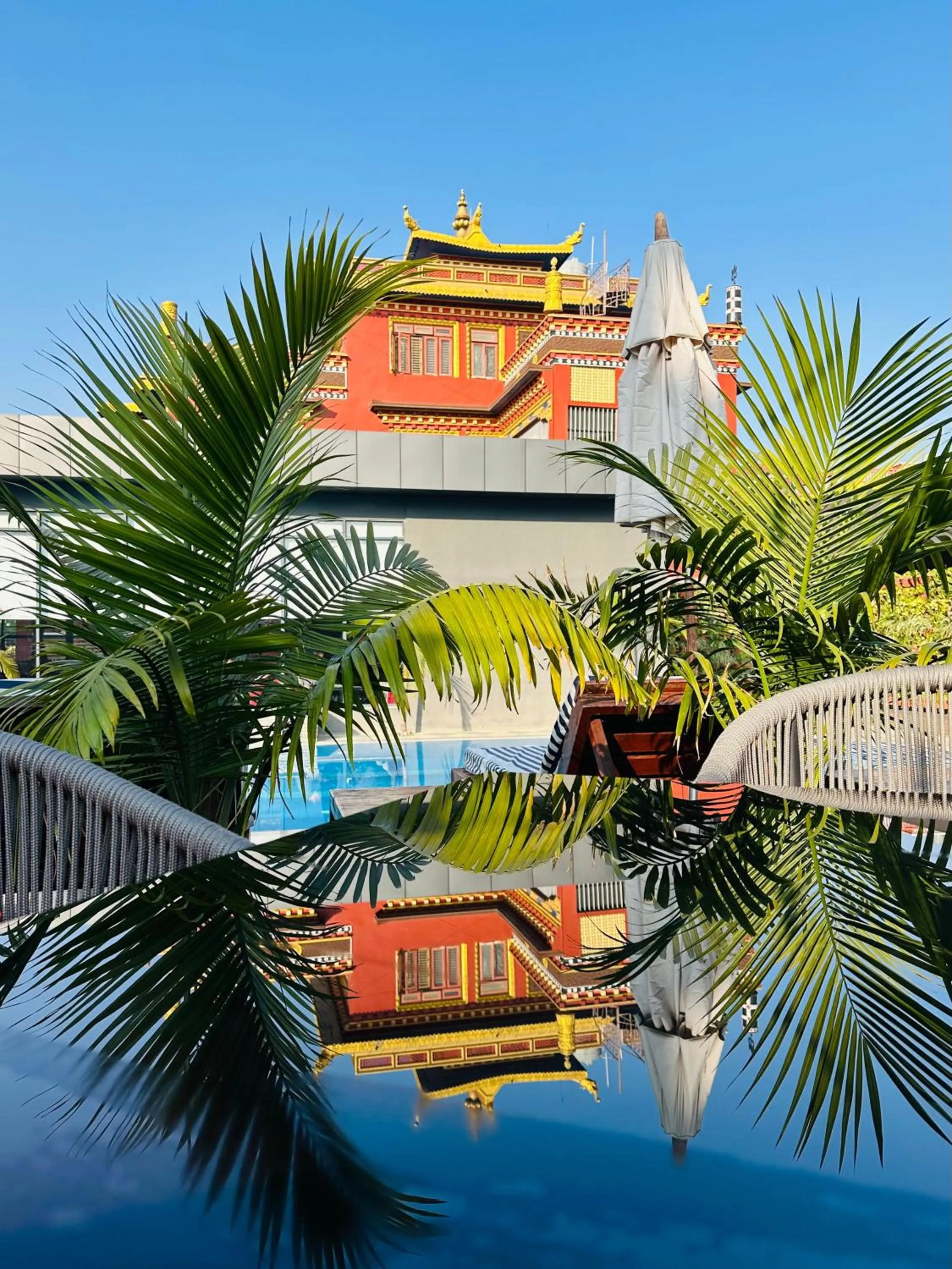 Swimming pool in Hotel Dolmaling