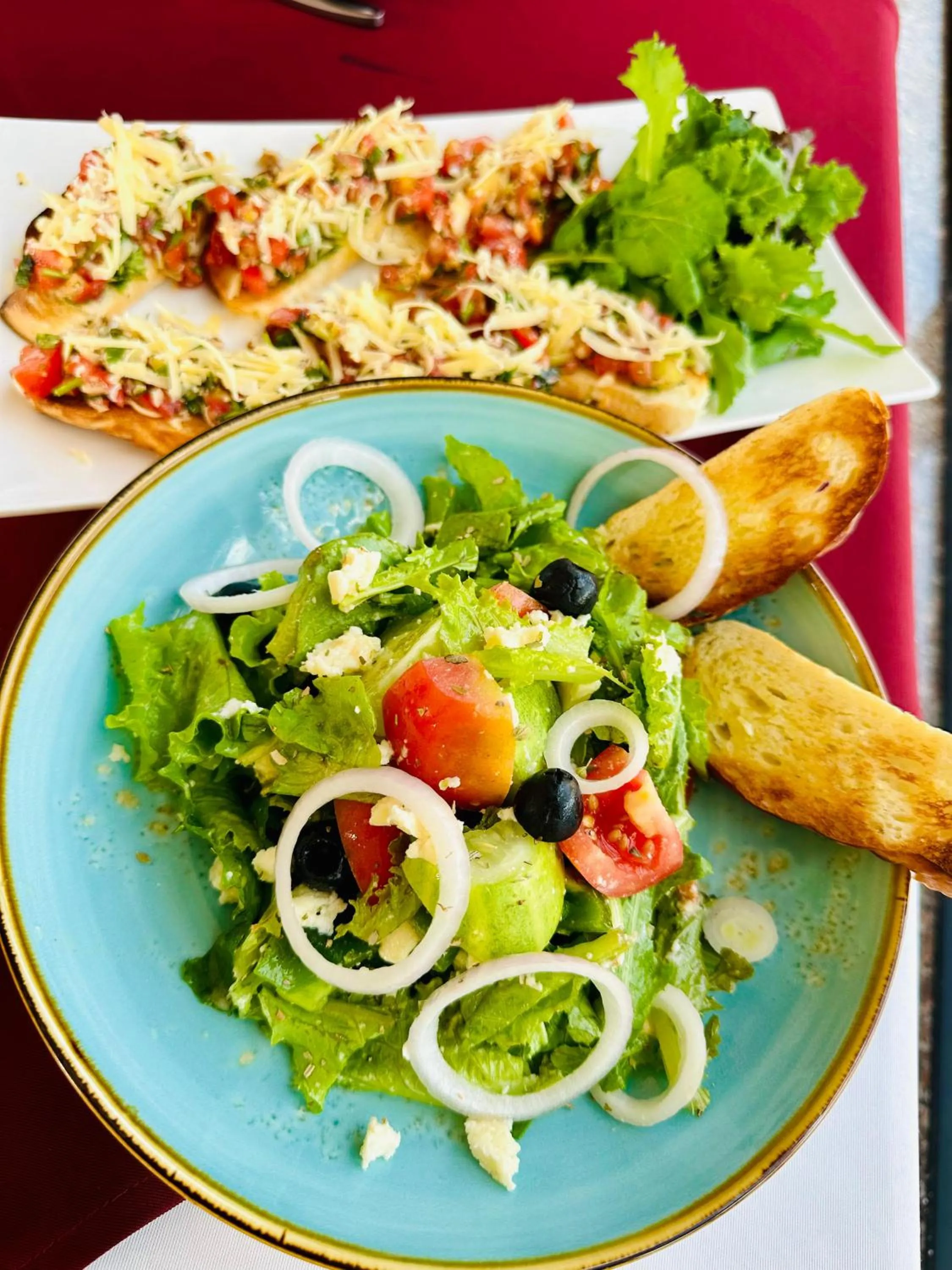 Restaurant/places to eat in Hotel Dolmaling