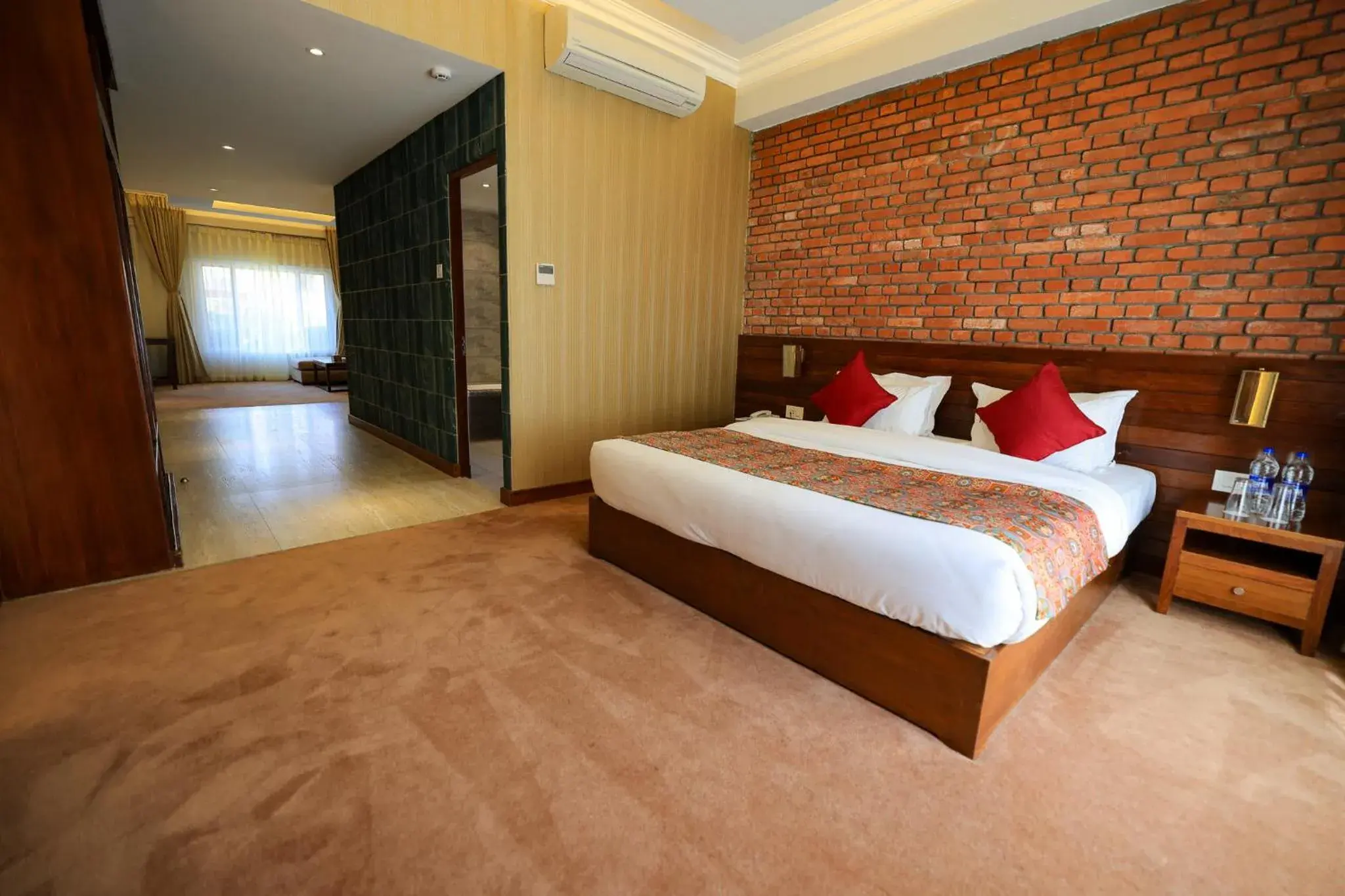 Executive Suite with 15% discount on F&B and Sound Healing in Hotel Dolmaling Executive Suite with 15% discount on F&B and Sound Healing in Hotel Dolmaling