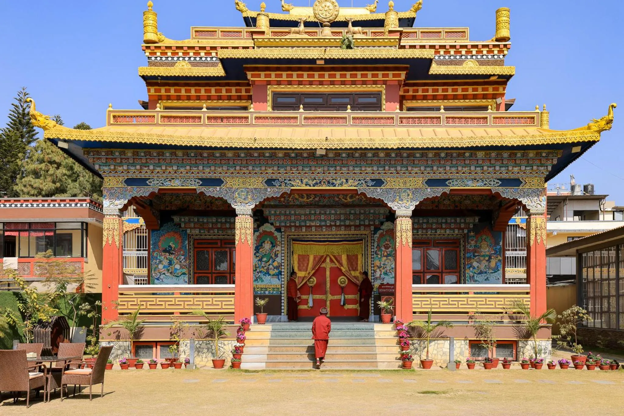 Property building in Hotel Dolmaling