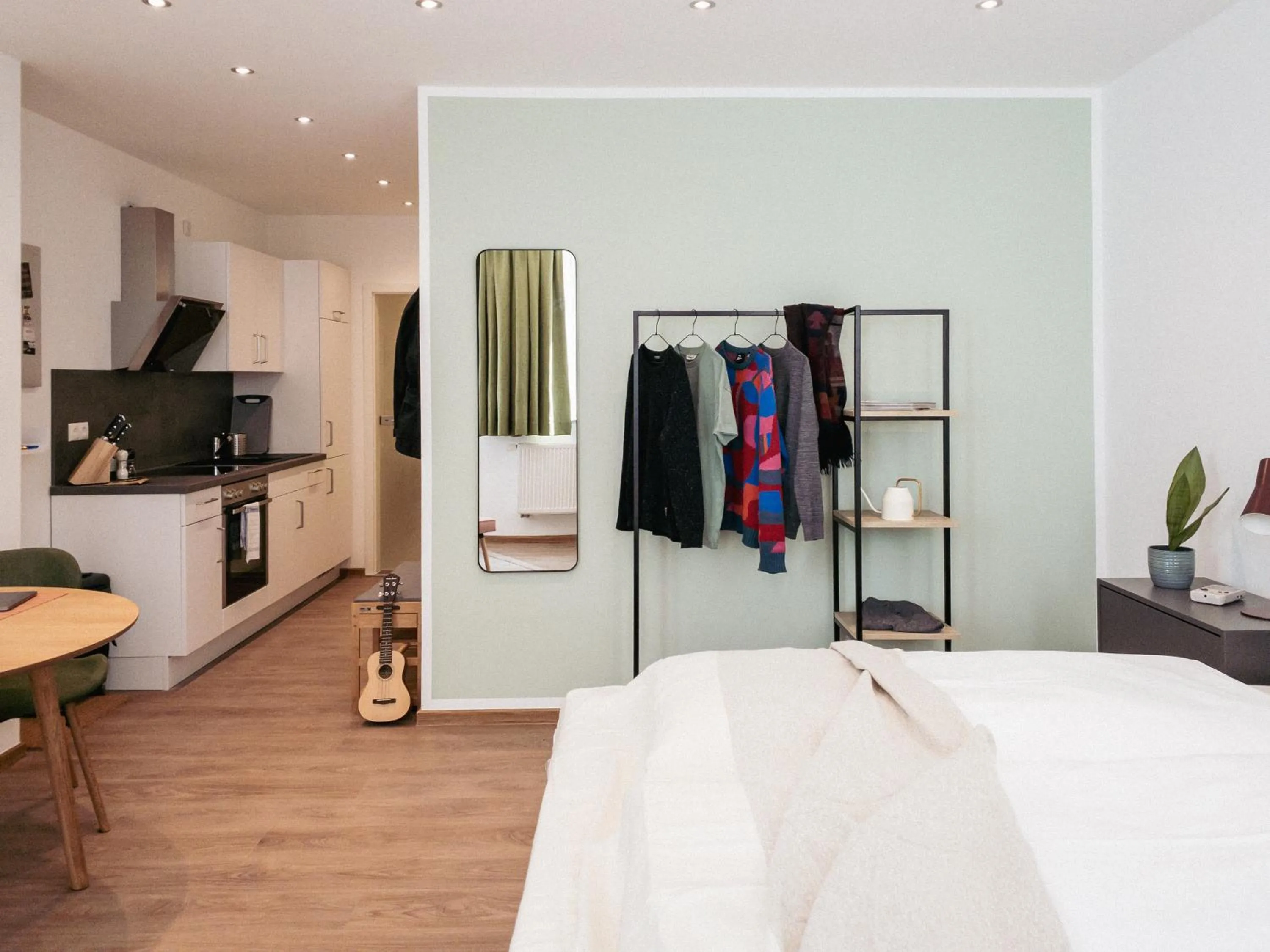 Photo of the whole room, Bed in Brunnen Apartments