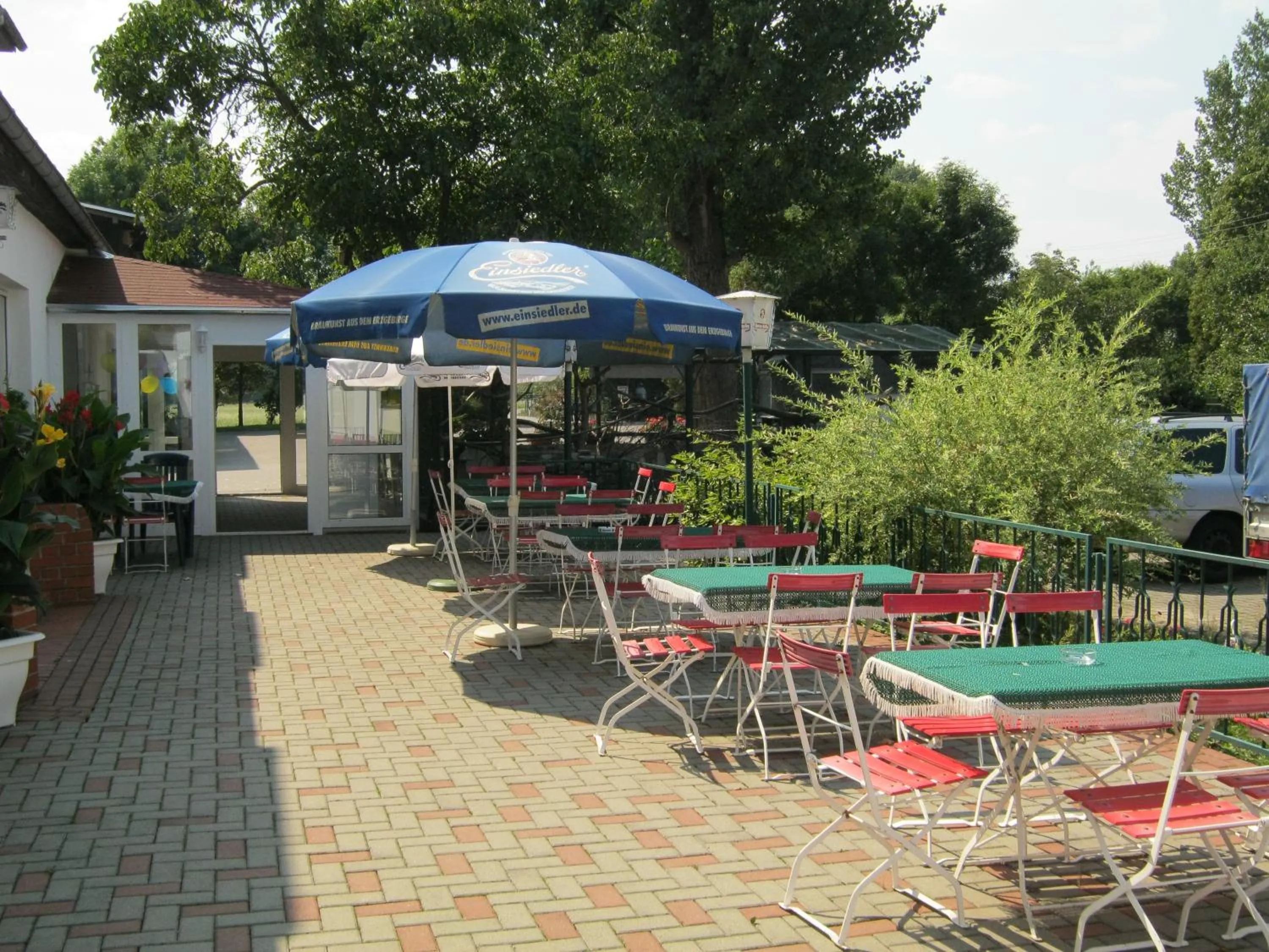 Patio in Hotel Landhaus Nassau