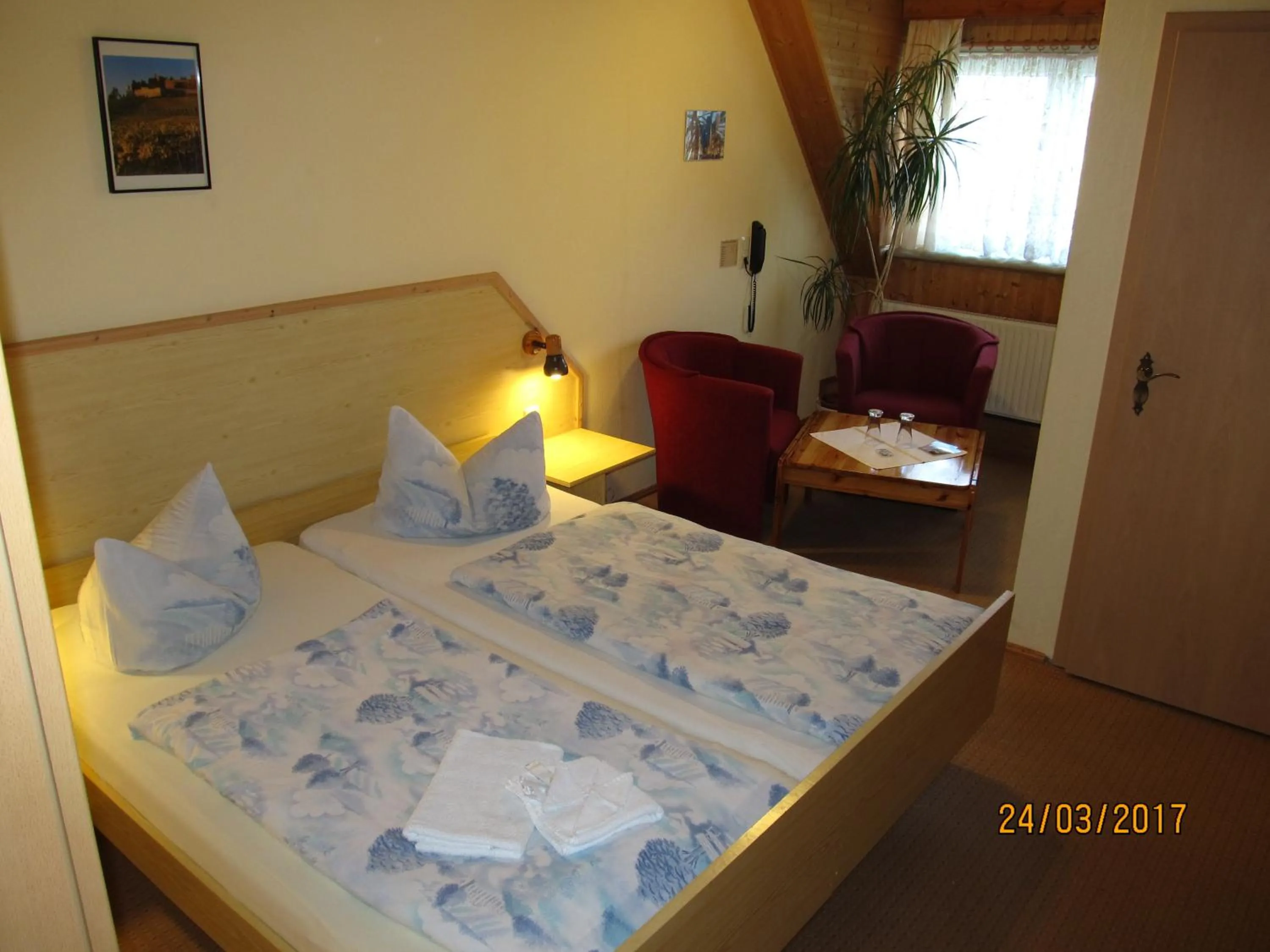 Photo of the whole room, Bed in Hotel Landhaus Nassau