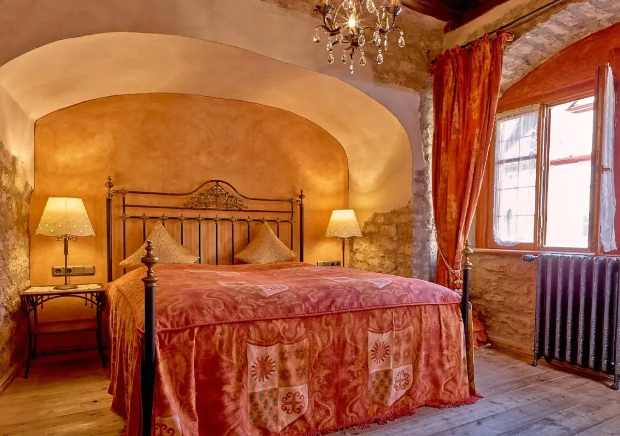 Deluxe Room in Historik Hotel Gotisches Haus garni Deluxe Room in Historik Hotel Gotisches Haus garni