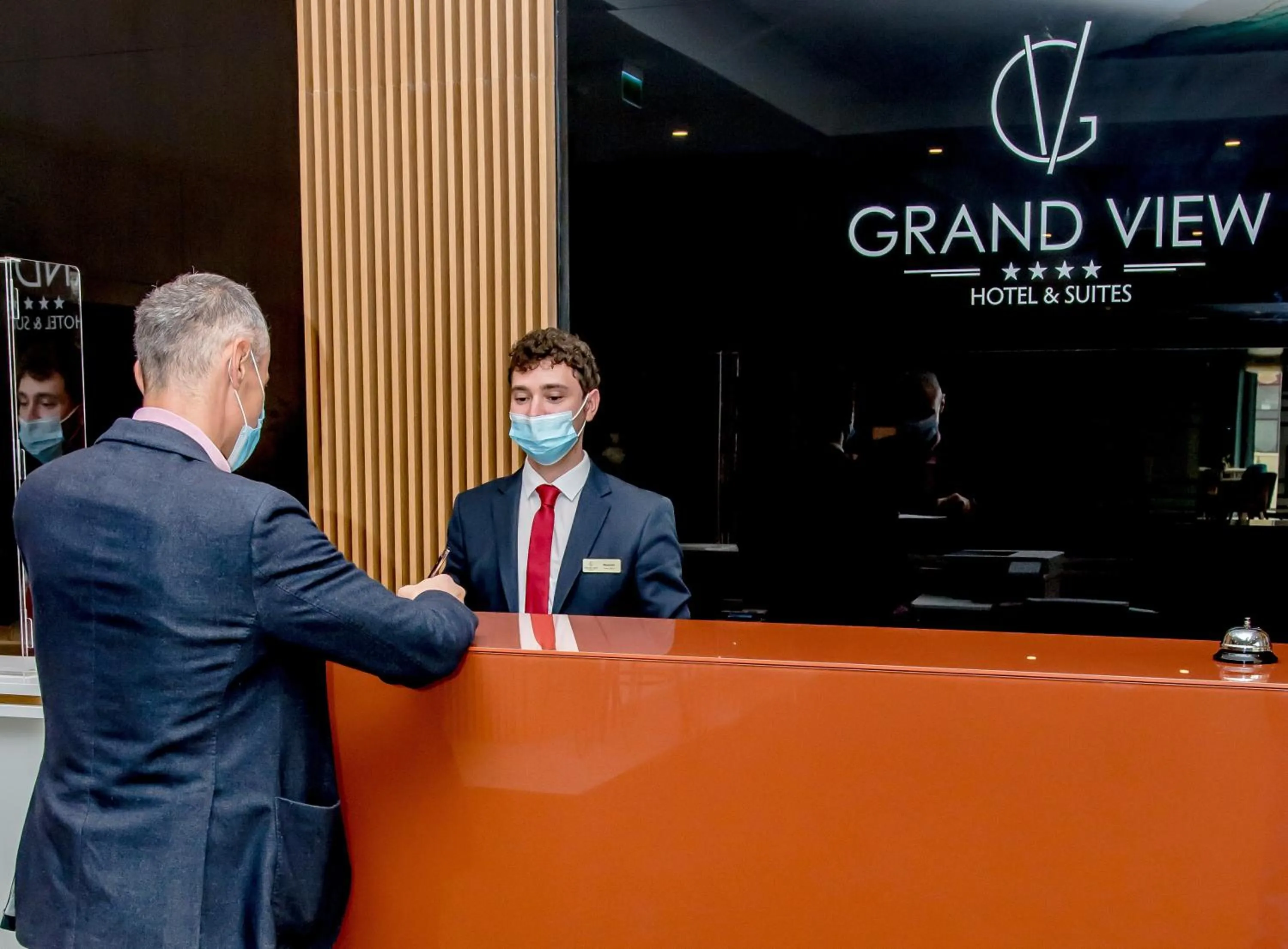 Lobby or reception in GRAND VIEW Hotel & Suites Copou