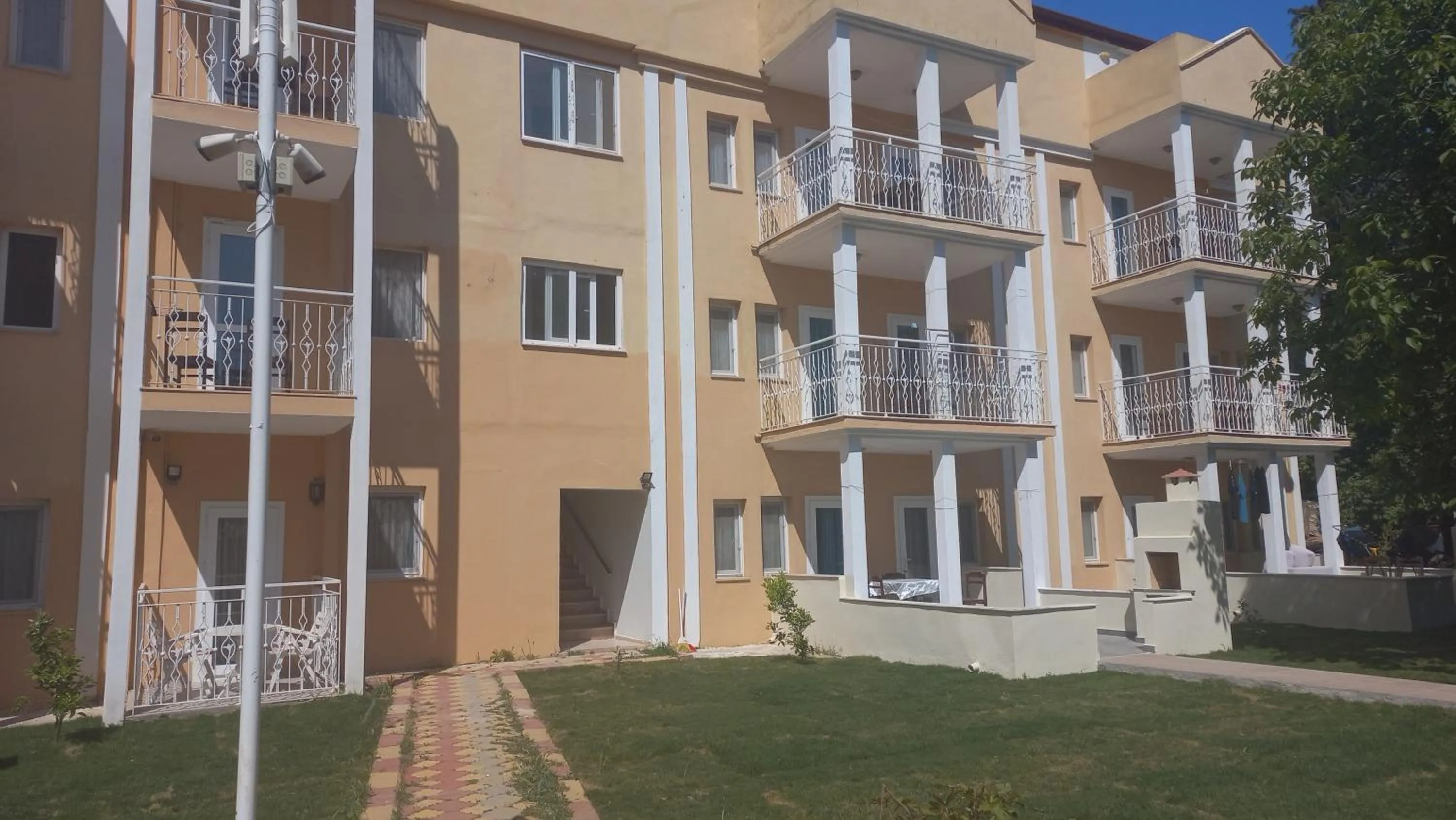 Property building in Mediterranean Apart Fethiye