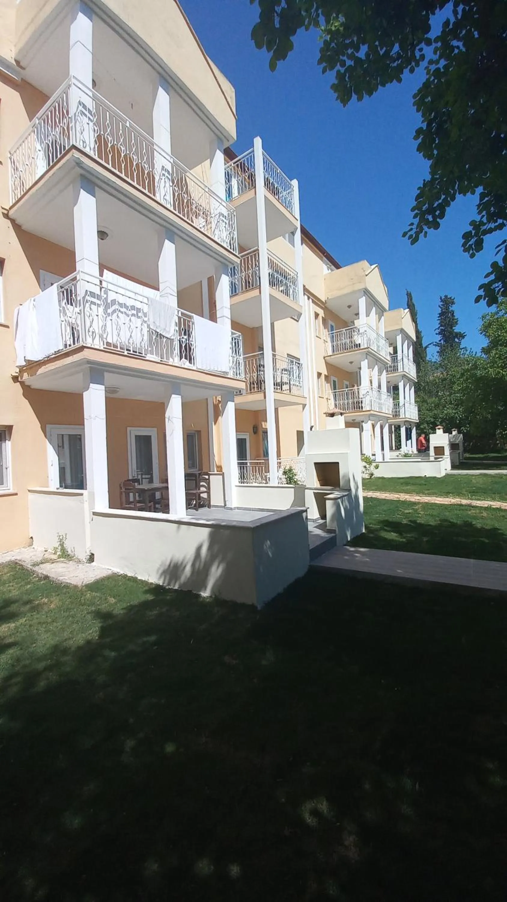 Property building in Mediterranean Apart Fethiye