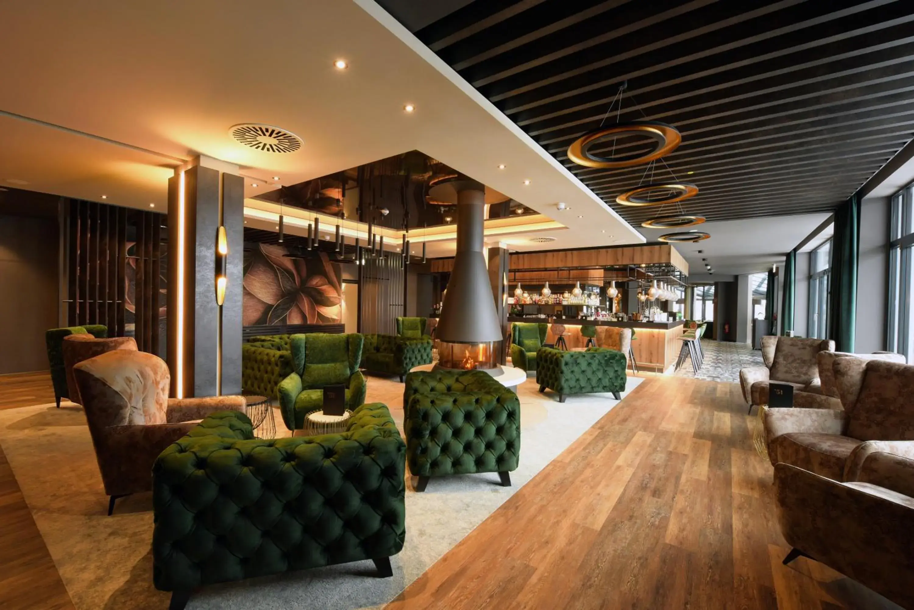 Lounge or bar in Hotel Demas München-Unterhaching Lounge or bar in Hotel Demas München-Unterhaching