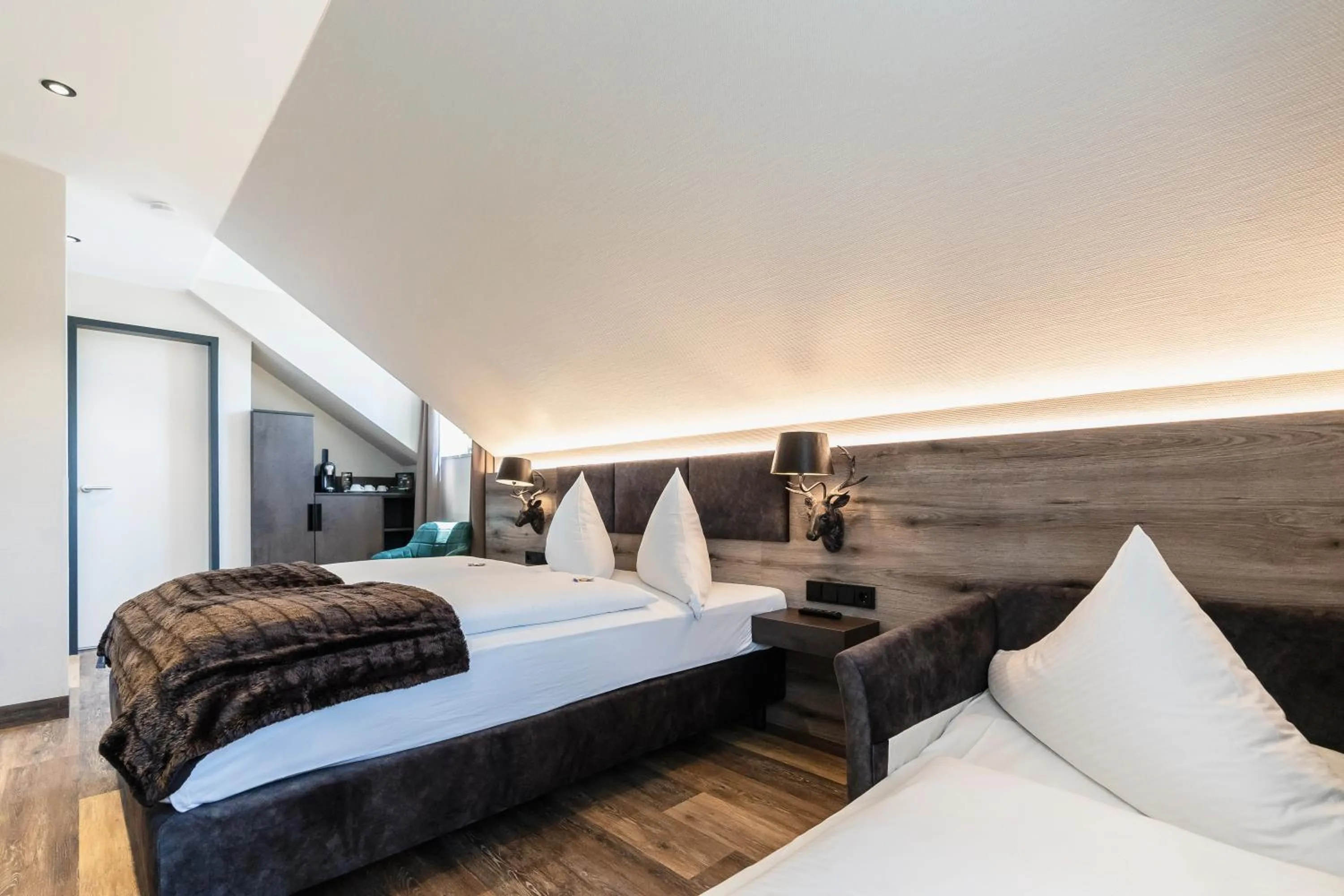 Photo of the whole room, Bed in Hotel Demas München-Unterhaching