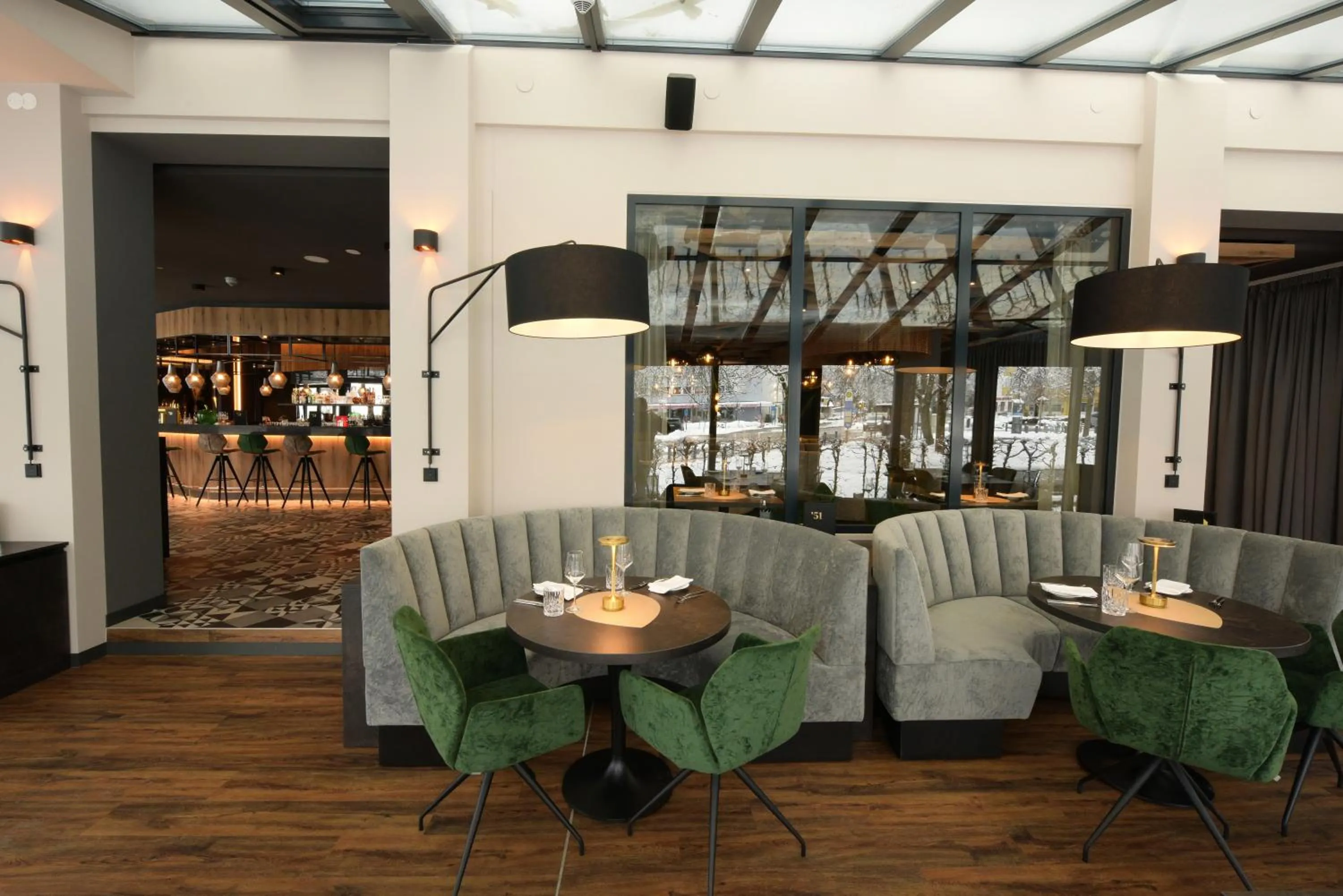 Restaurant/places to eat in Hotel Demas München-Unterhaching