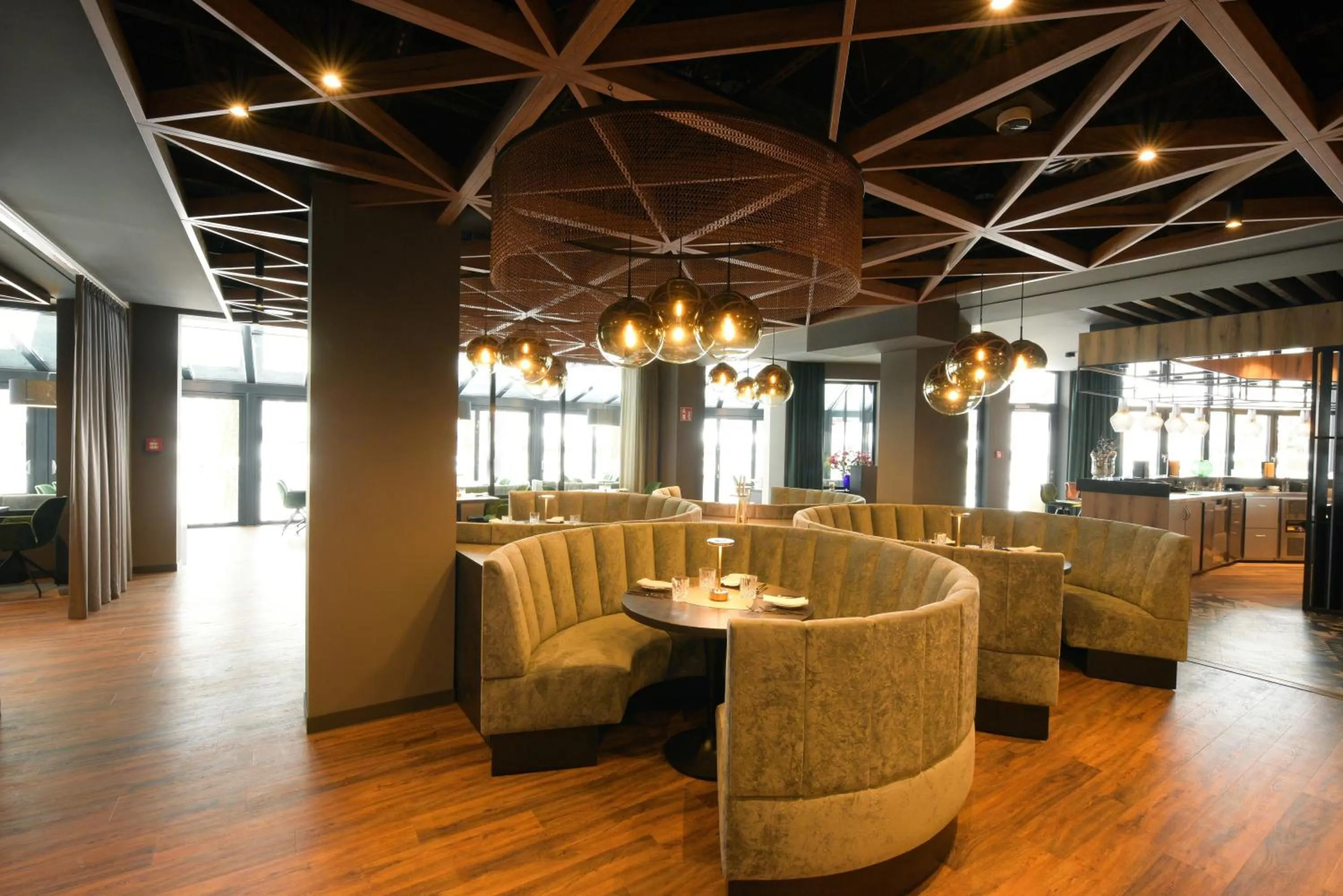 Restaurant/places to eat in Hotel Demas München-Unterhaching