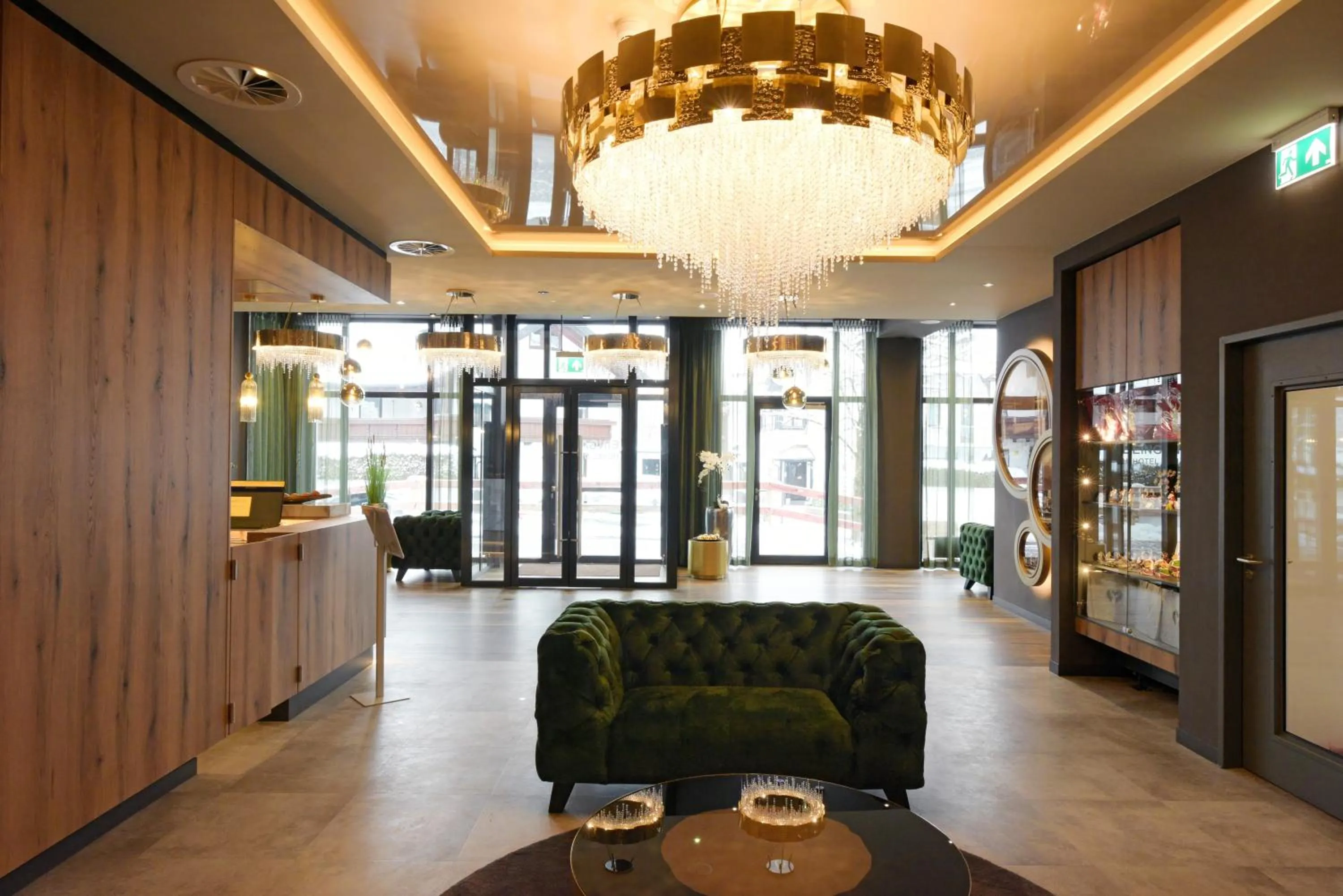 Lobby or reception in Hotel Demas München-Unterhaching