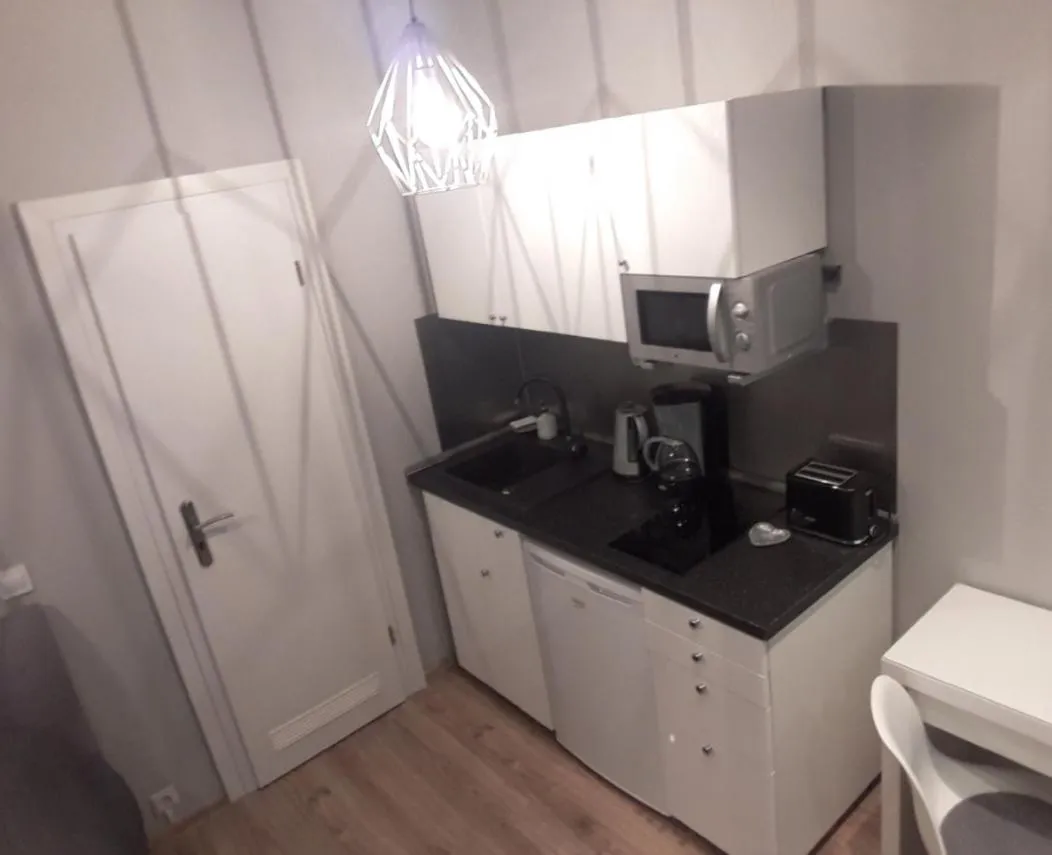 Coffee/tea facilities in K&S Apartments