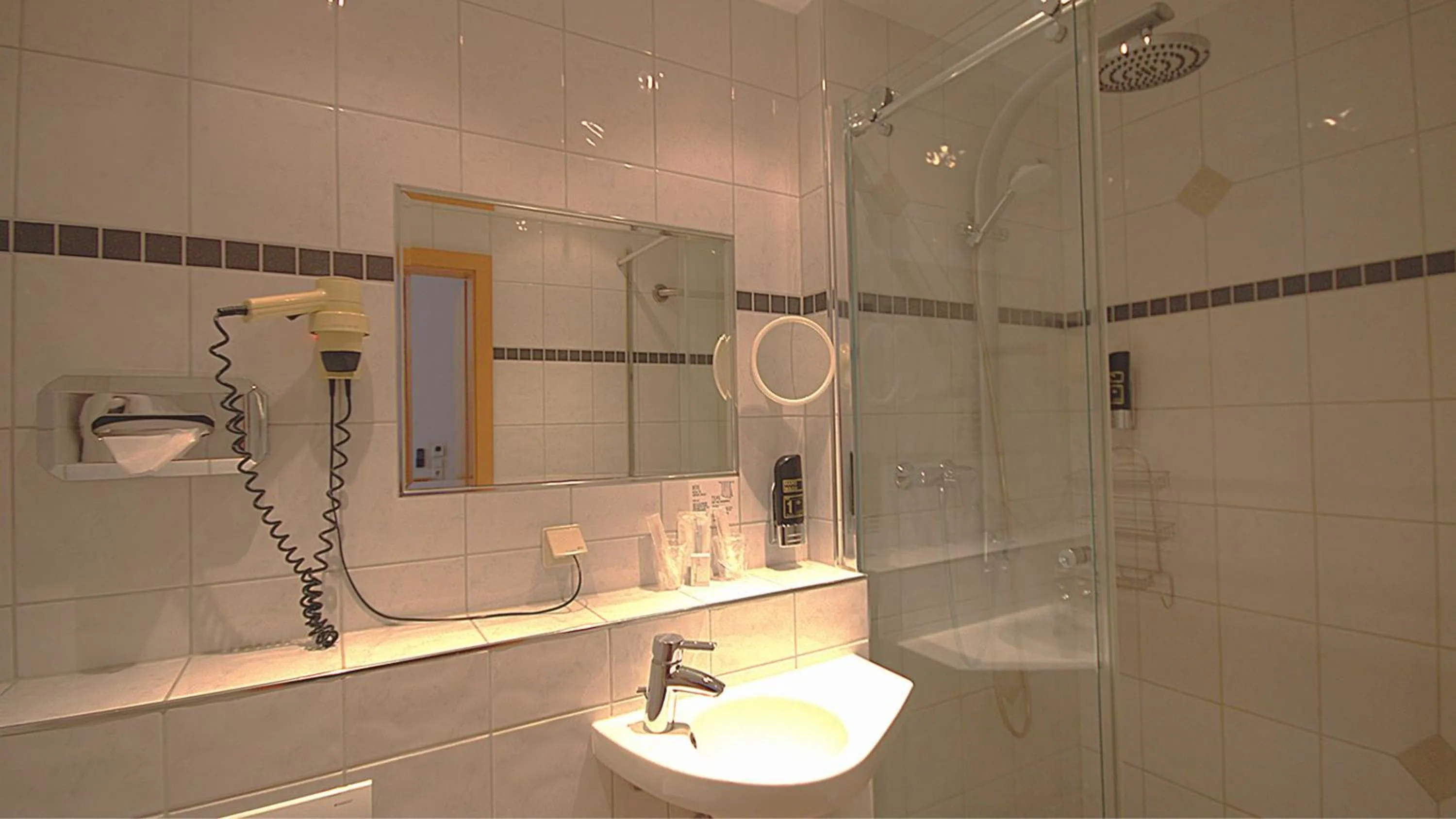 Bathroom in Komfort Hotel Am Kurpark